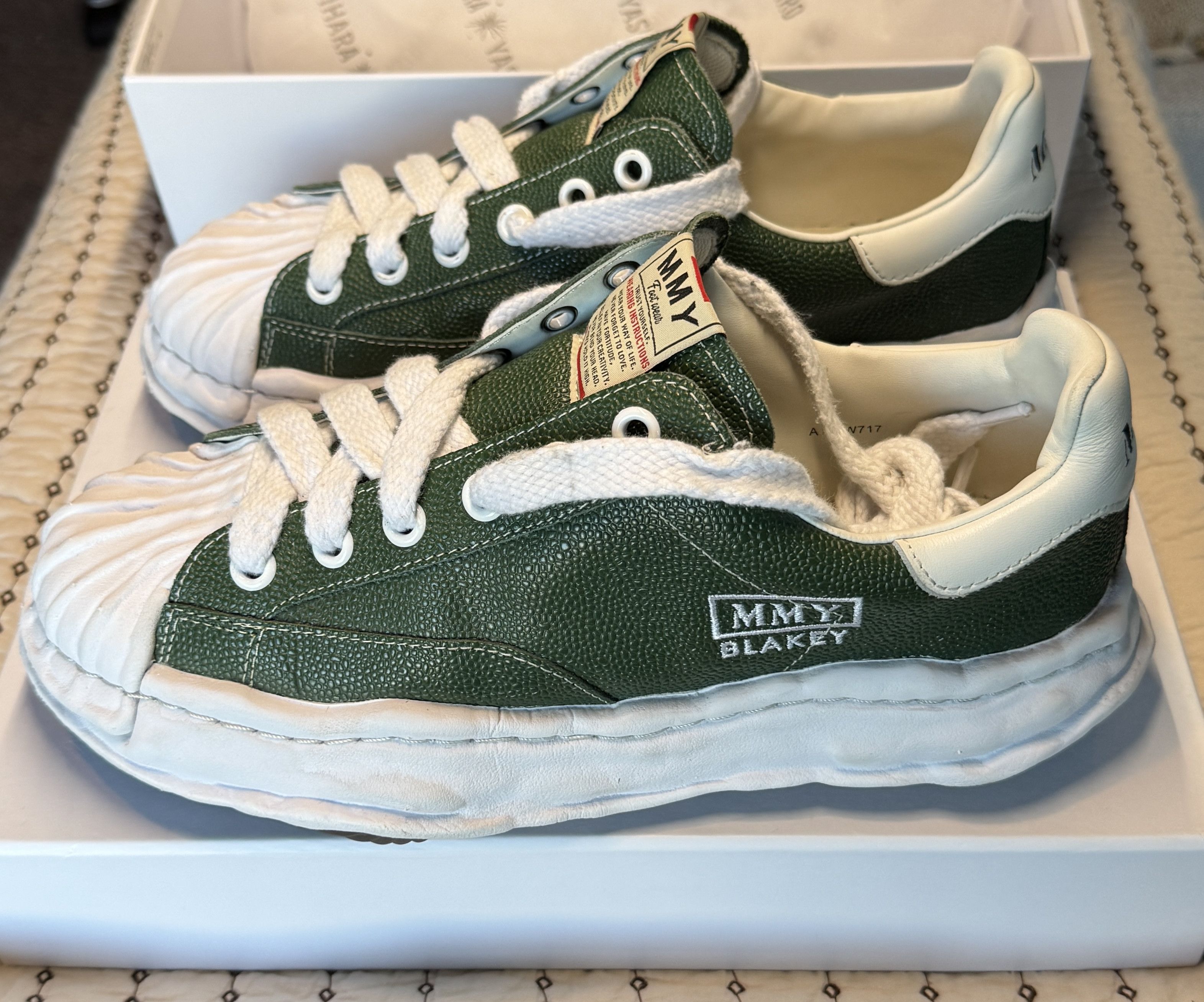 Maison MIHARA YASUHIRO MAISON MIHARA YASUHIRO MMY BLAKEY PEBBLE LEATHER GREEN SZ 43 Size US 10 / EU 43 - 2 Thumbnail