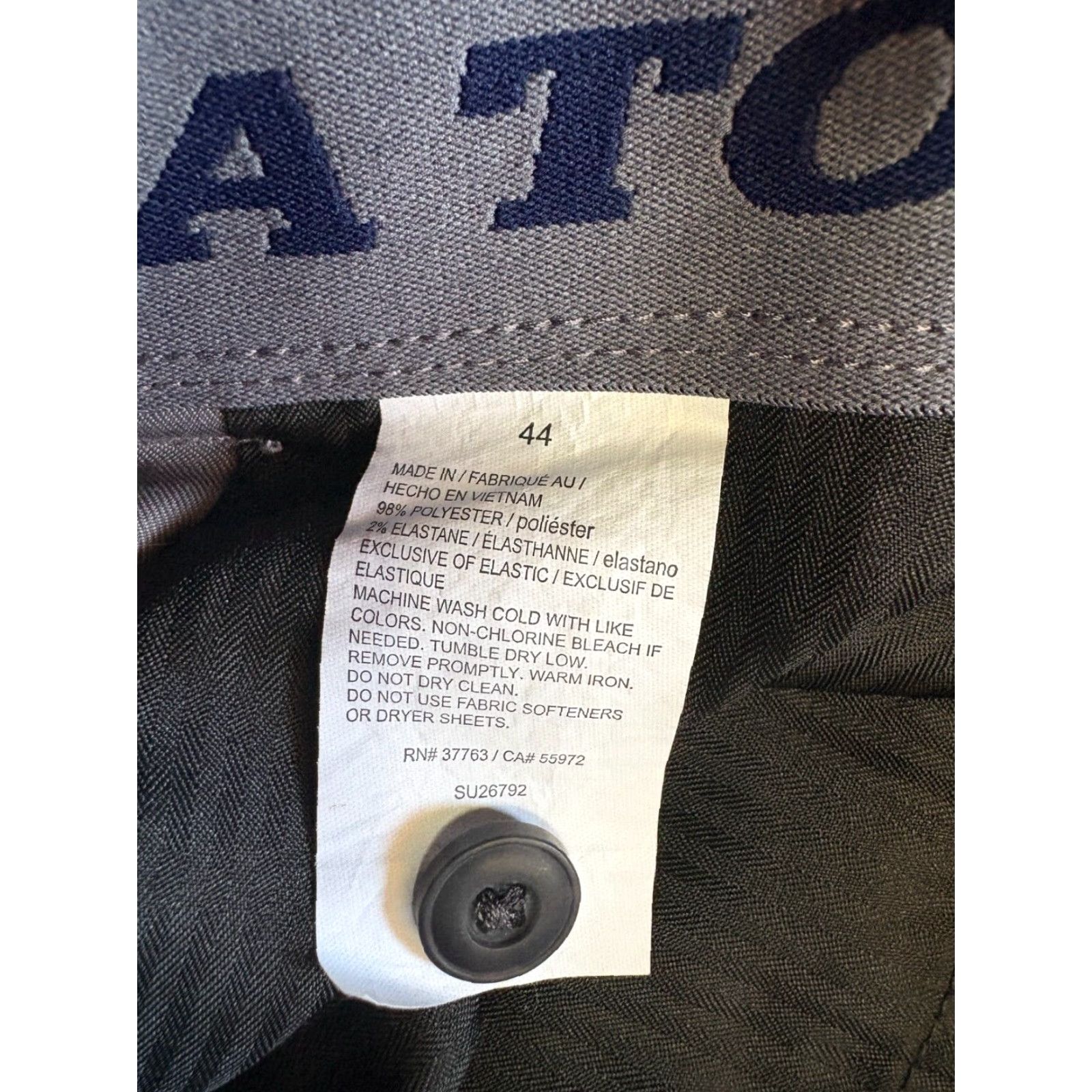 PGA Tour PGA TOUR Shorts Mens 44 Gray Lightweight Performance Chino Moisture Wicking Quick Dry Flat Front Casual Regular Fit Baseball? Wait. Size US 36 / EU 52 - 5 Thumbnail