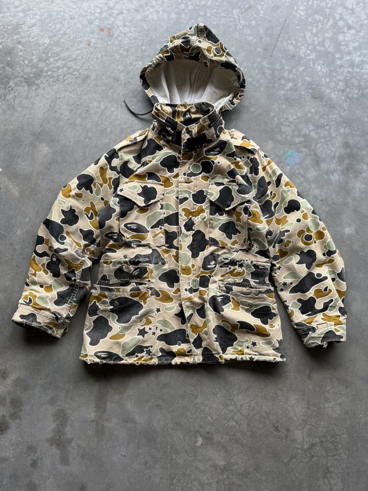 Bape Vintage 90s-00s Bape M65 style 1st camo military jacket Size US M / EU 48-50 / 2 - 1 Thumbnail