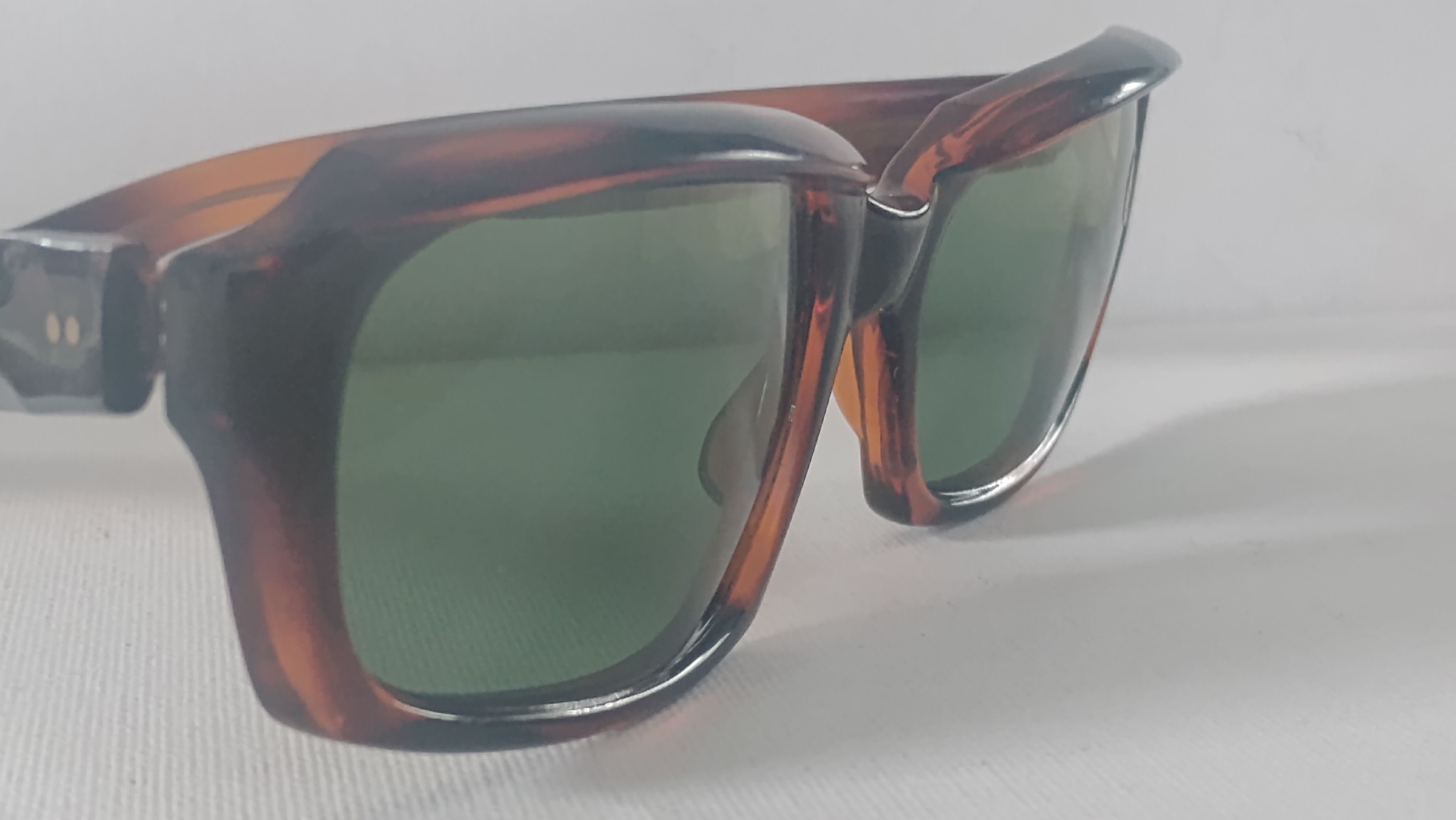 Vintage Vintage Large Faux Tortoise Sunglass NOS ITALY Size ONE SIZE - 1 Thumbnail