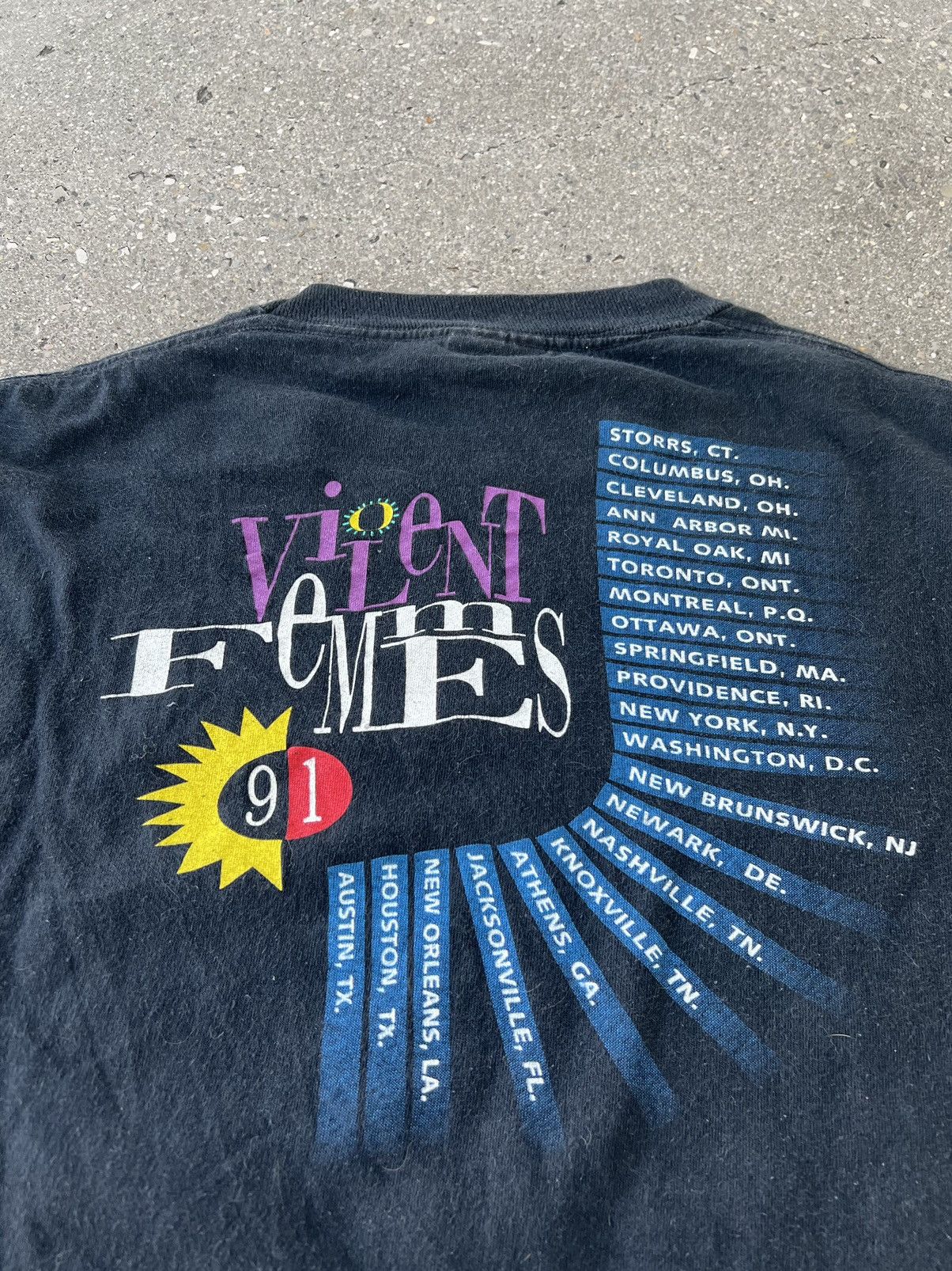 Band Tees Vintage 1991 Violent Femmes Size US XL / EU 56 / 4 - 4 Thumbnail