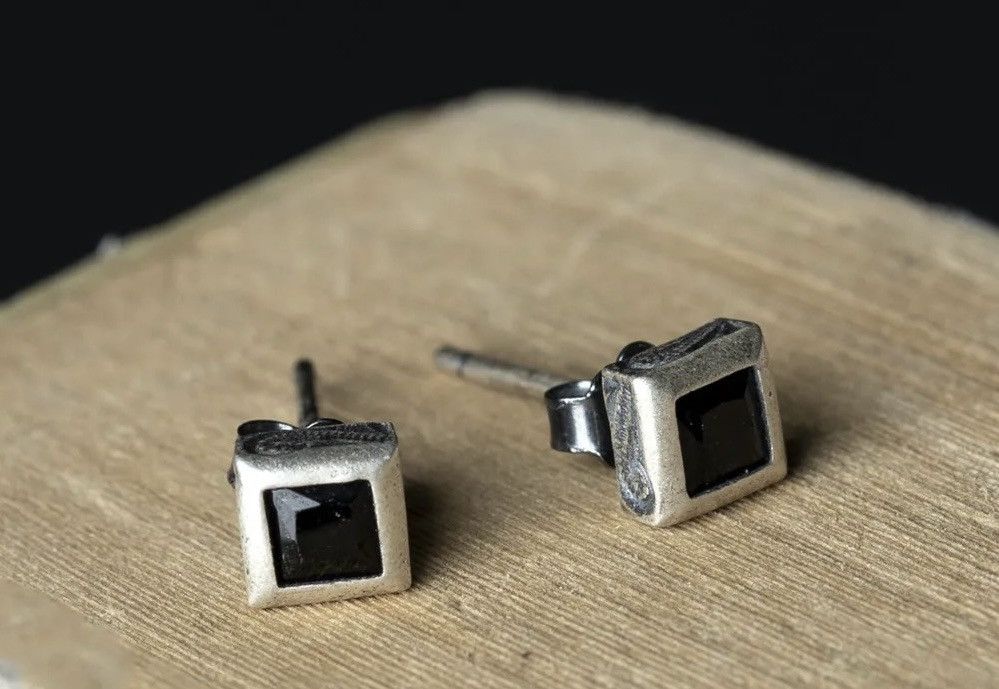 Vintage Square Black Zircon Stud Earrings (1pairs） Size ONE SIZE - 1 Thumbnail