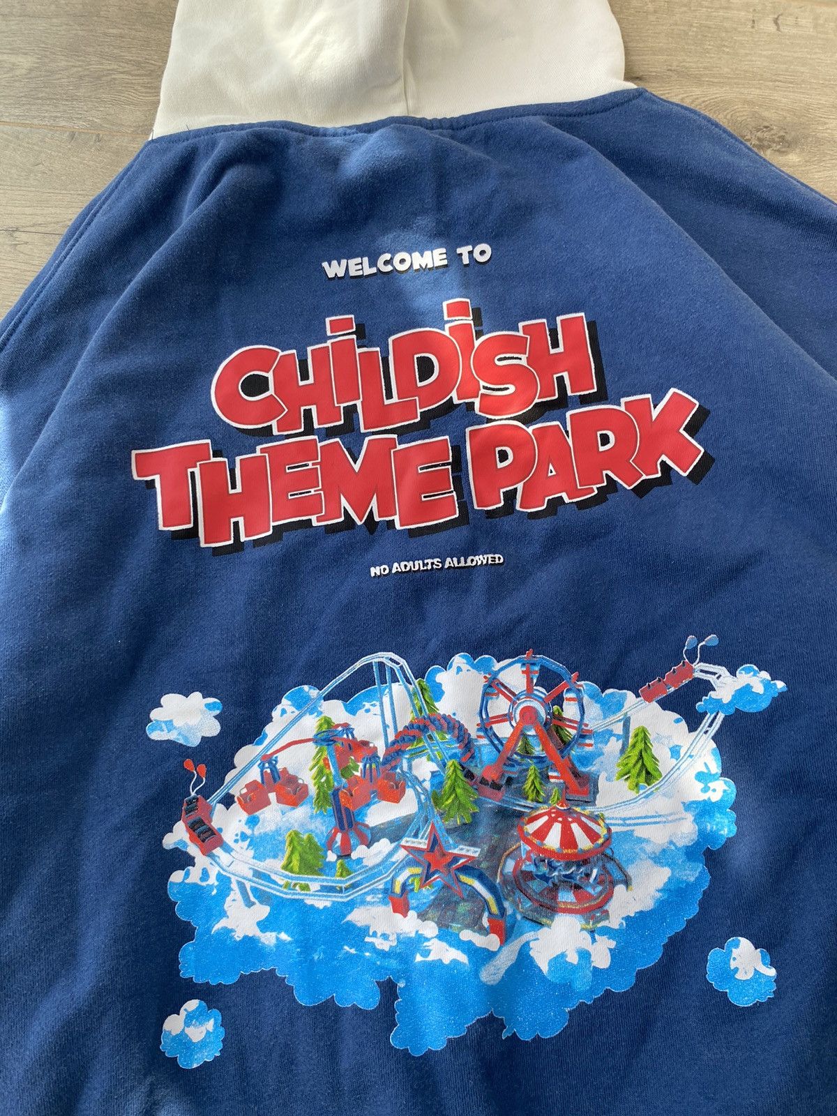 Vintage Vintage Childish Logo Hoodie Size US L / EU 52-54 / 3 - 7 Thumbnail