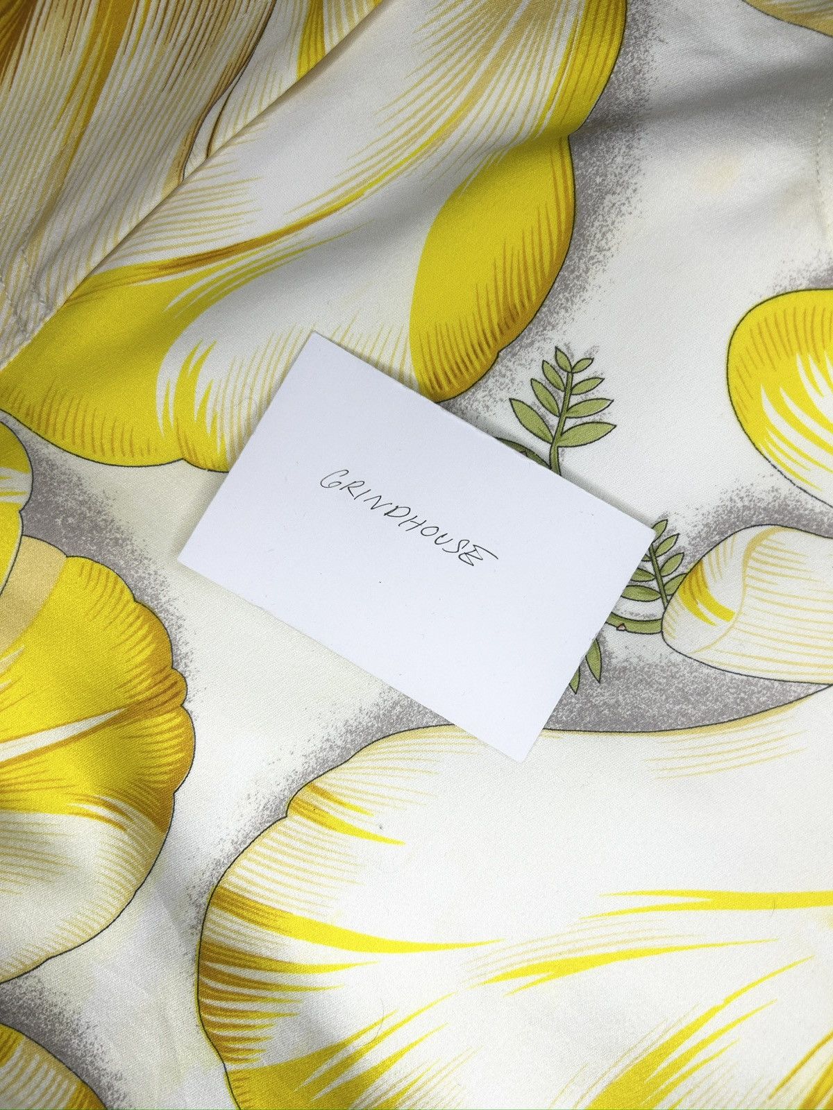 Salvatore Ferragamo 90s Floral Trousers Size 28" / US 6 / IT 42 - 11 Thumbnail