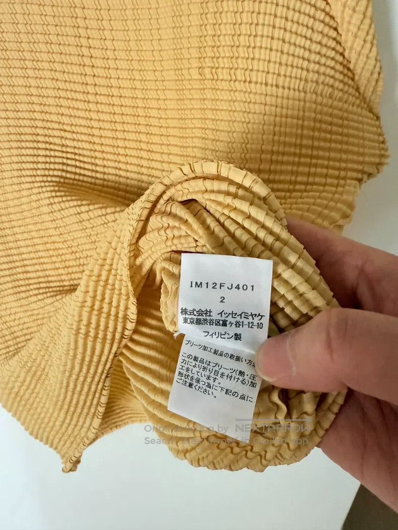 Issey Miyake Issey Miyake Goose Yellow Short Sleeve Top Size M / US 6-8 / IT 42-44 - 5 Thumbnail