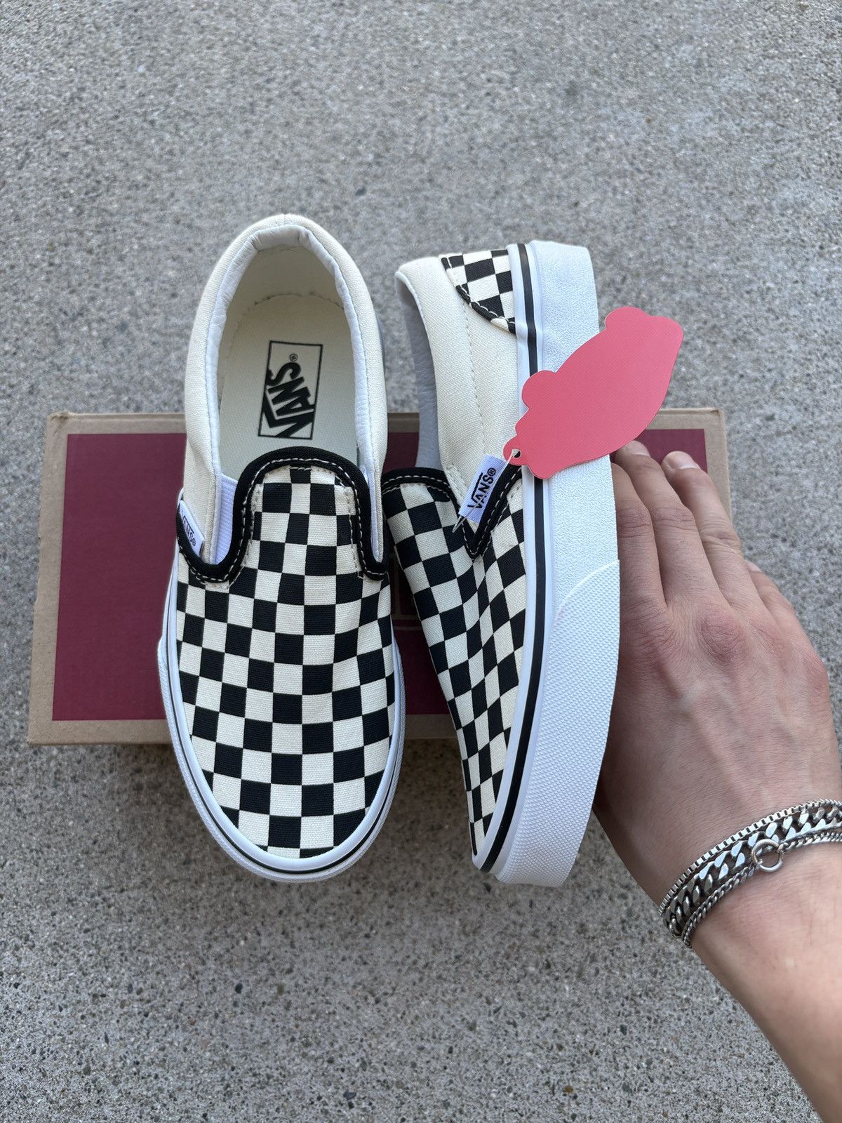Vans DS Vans Classic Slip-On Checkerboard (PS) Size 2 UY Size US 4 / IT 34 - 7 Thumbnail