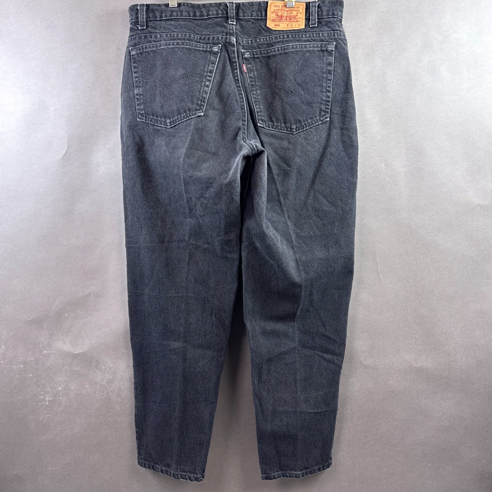 Levi's Vintage Levi's 560 Jeans Mens 38x30 Black 90s Loose Made USA Pants Denim Jeans 560 Mens Size US 38 / EU 54 - 3 Thumbnail
