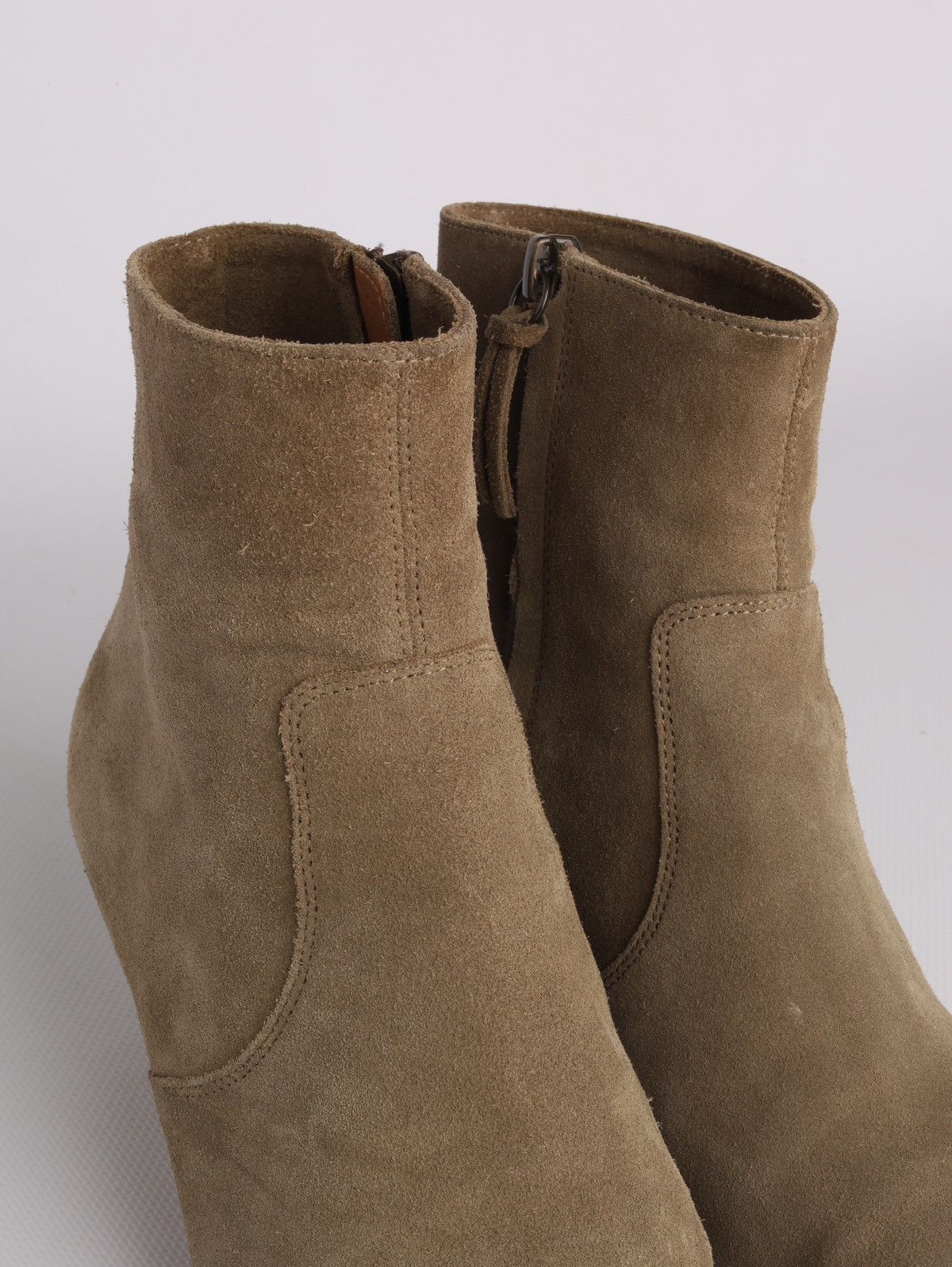 Isabel Marant Isabel Marant Suede Beige Olive Heel Shoes Boots Deone Ankle Size US 7 / IT 37 - 13 Thumbnail