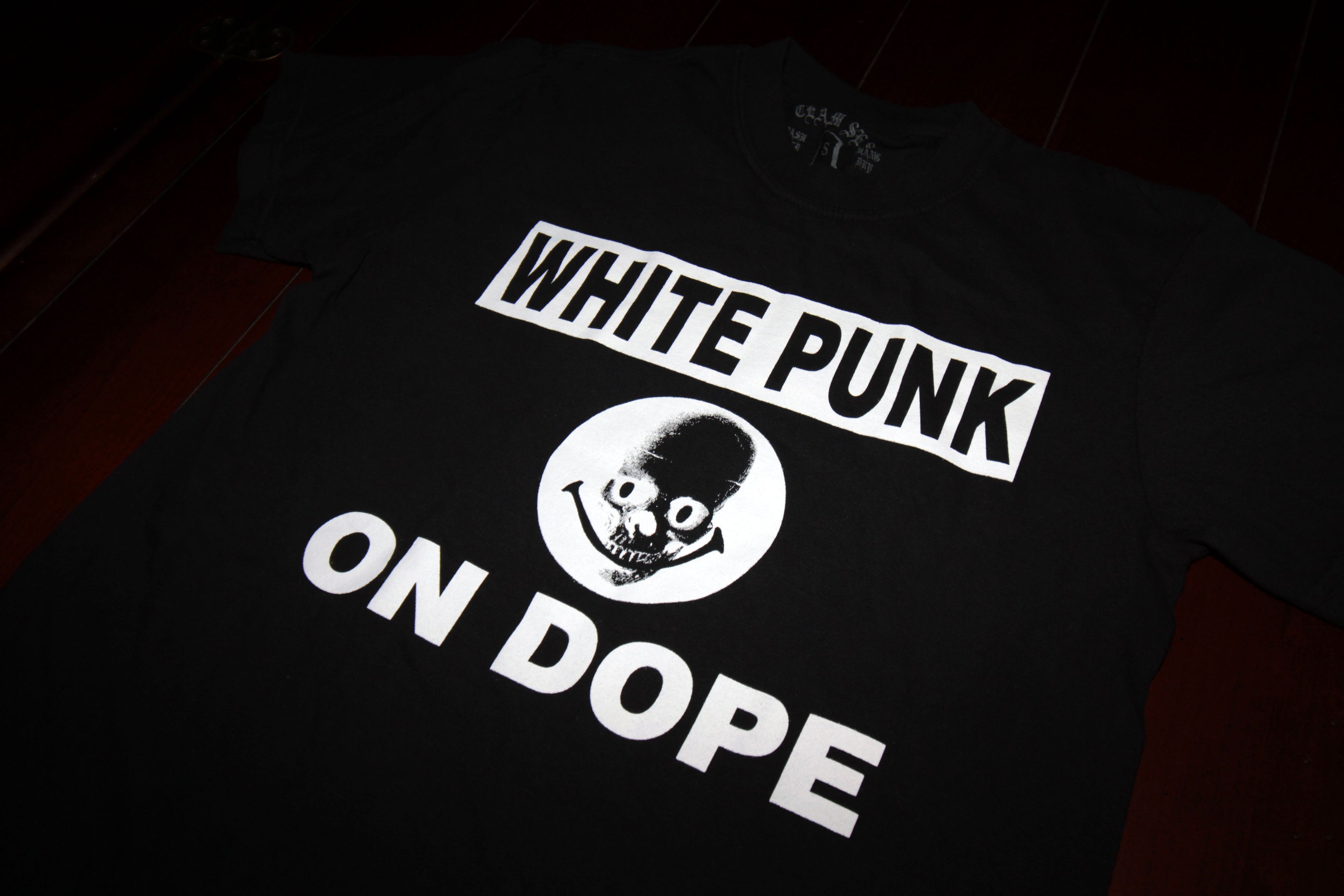 Bones × TeamSESH TeamSESH "WHITE PUNK ON DOPE" T-Shirt (Small) Size US S / EU 44-46 / 1 - 3 Thumbnail