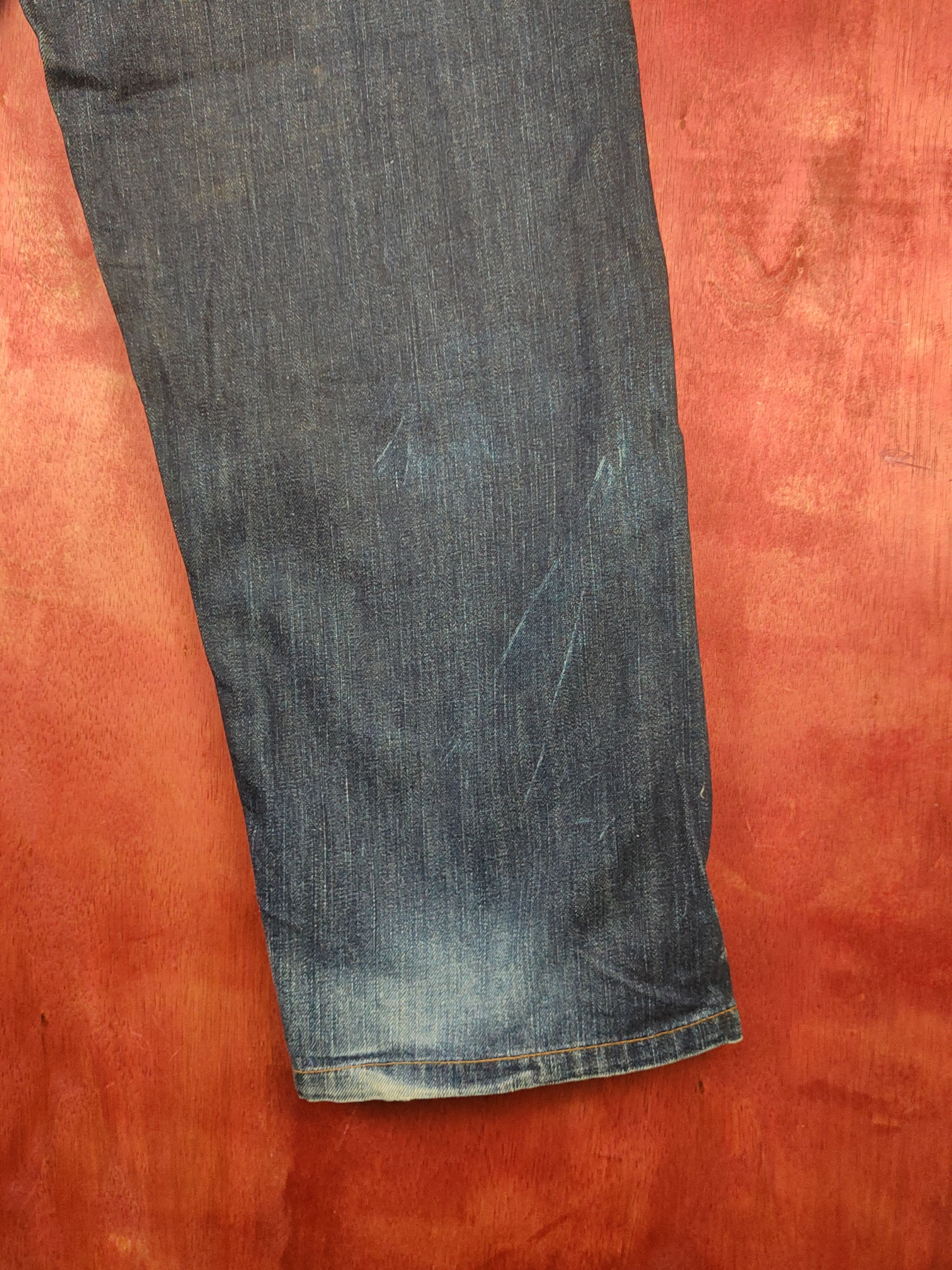Levi's Levi's Dark Blue Distressed Ripped Jeans #S1882 Size US 31 - 13 Thumbnail