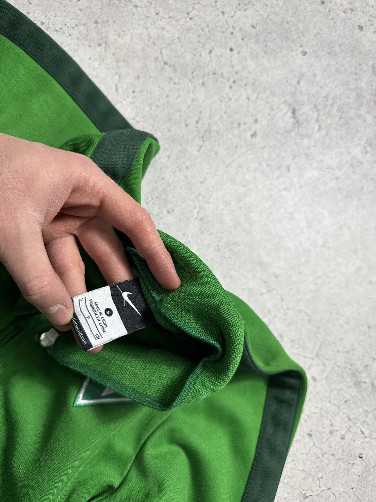 Nike Nike FC Werder Vintage Football Track Jacket Full Zip Size US S / EU 44-46 / 1 - 6 Thumbnail