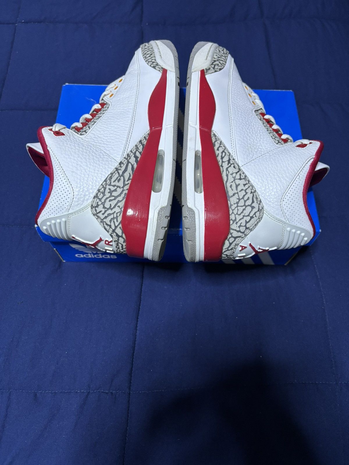 Jordan Brand Jordan 3 Retro Cardinal Red 2022 Size 9 Size US 9 / EU 42 - 3 Thumbnail
