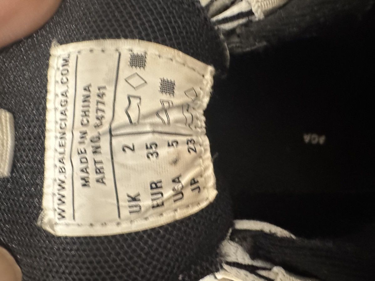 Balenciaga Womens Balenciaga Track Sneakers Size US 5 / IT 35 - 7 Thumbnail