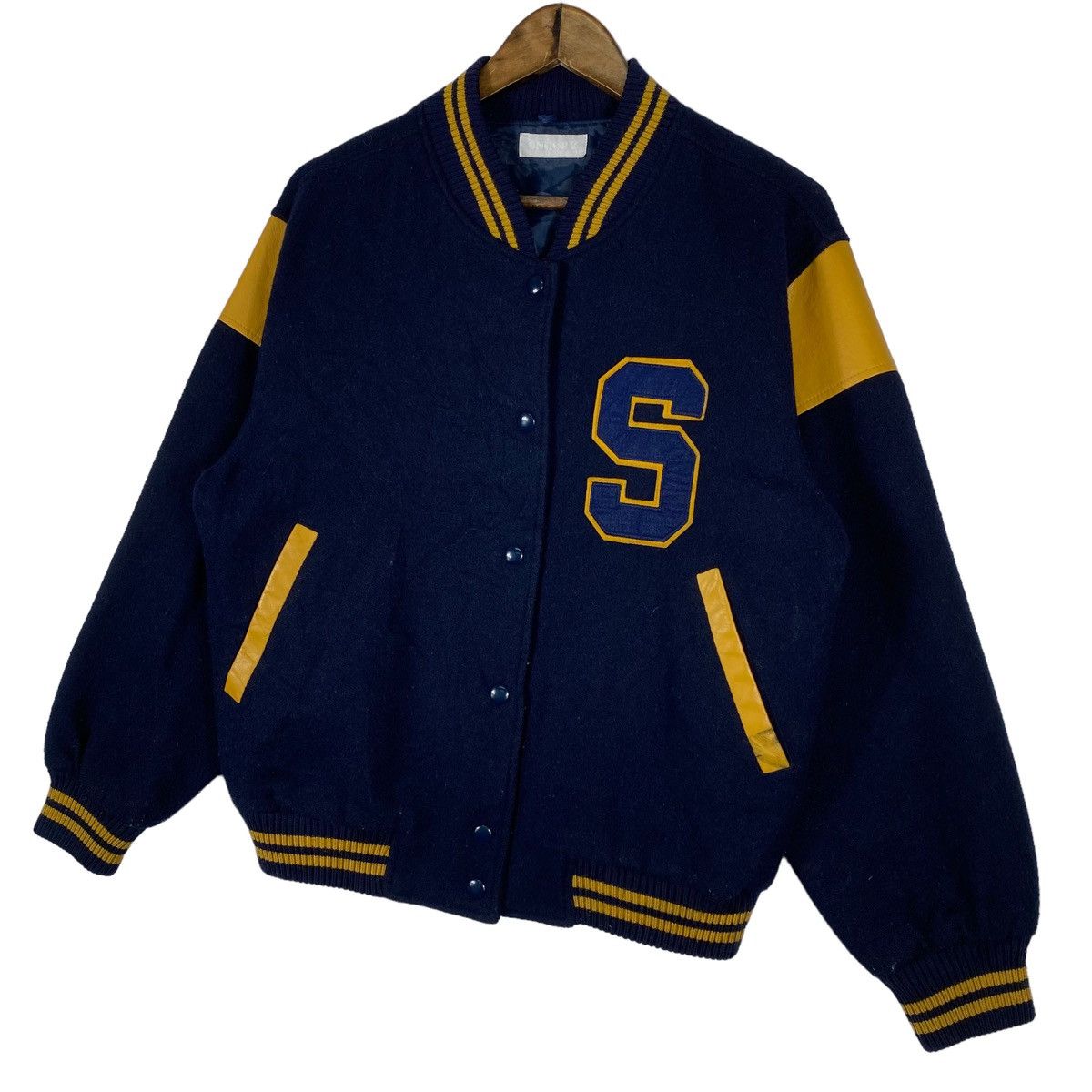 Peanuts × Vintage Vintage Peanuts Snoopy Varsity Jacket Size US M / EU 48-50 / 2 - 4 Thumbnail