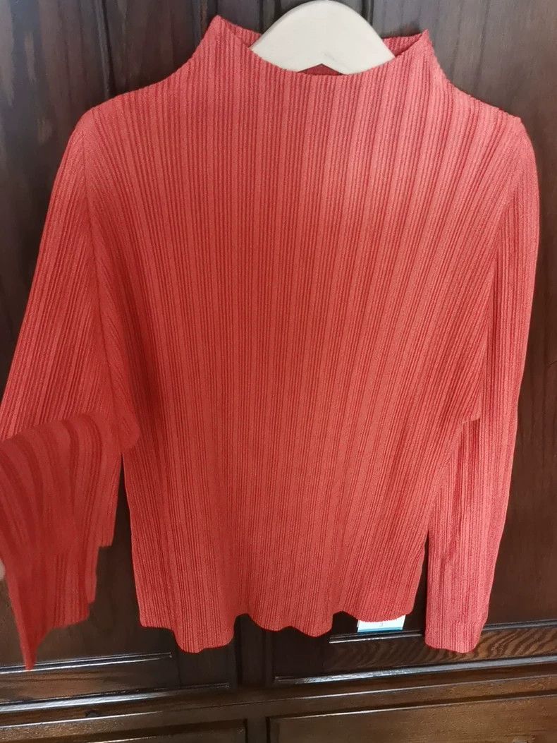 Issey Miyake Issey Miyake size:3 Orange ribbed top Size S / US 4 / IT 40 - 1 Thumbnail