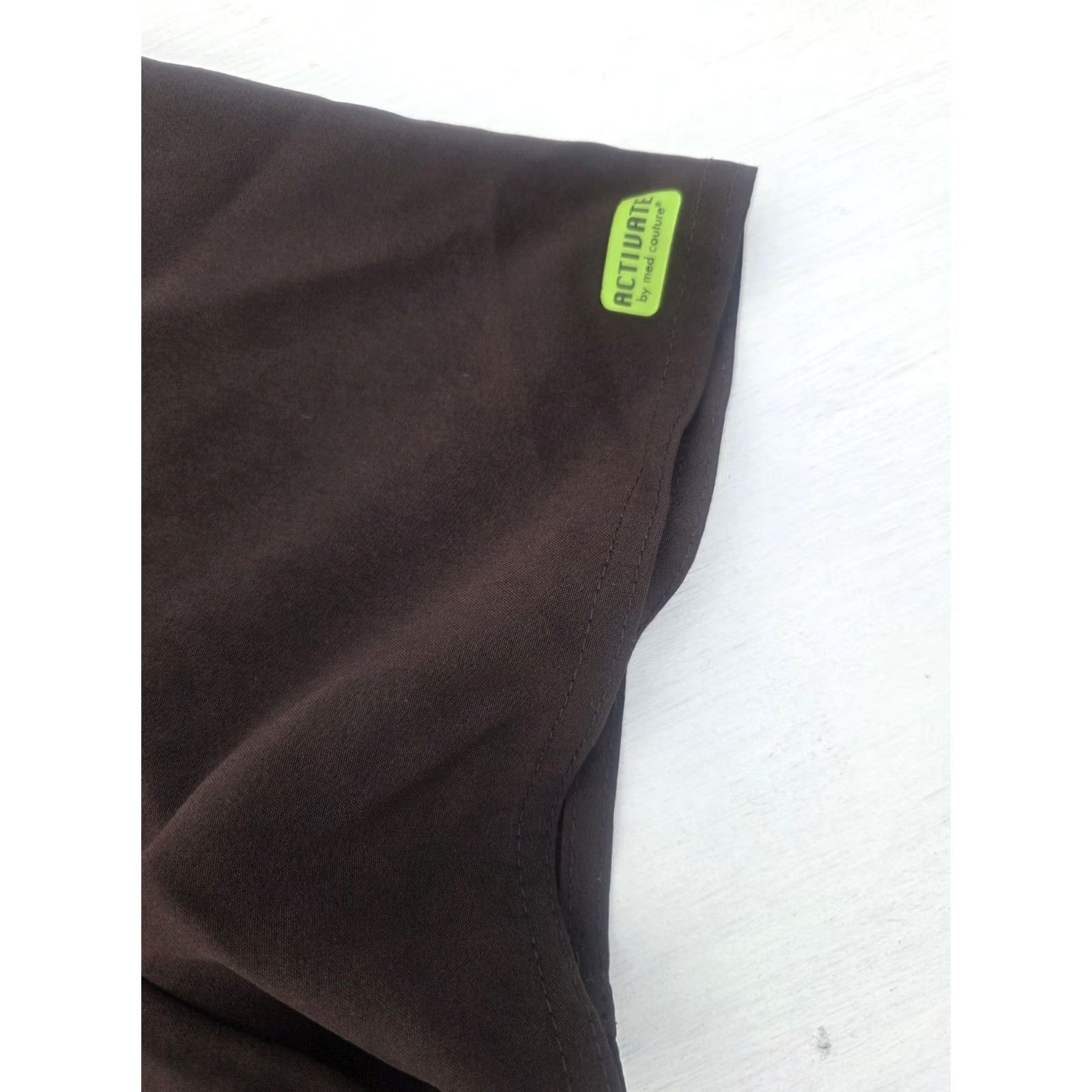 Vintage Med Couture Scrub Shirt Top Women 2XL Brown 4-Way Stretch Short Sleeve Activate Event/Workwear Size XXL / US 16-18 / IT 52-54 - 4 Thumbnail