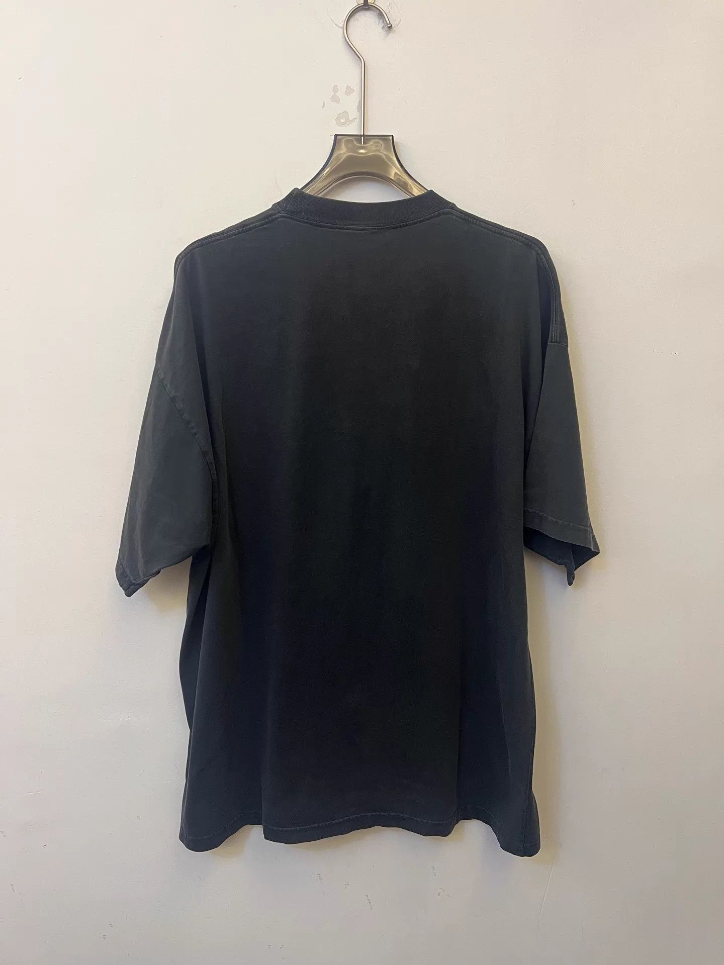 Balenciaga Balenciaga Batman Logo Distressed Tee Men's Black Size 3 New Size US L / EU 52-54 / 3 - 3 Thumbnail