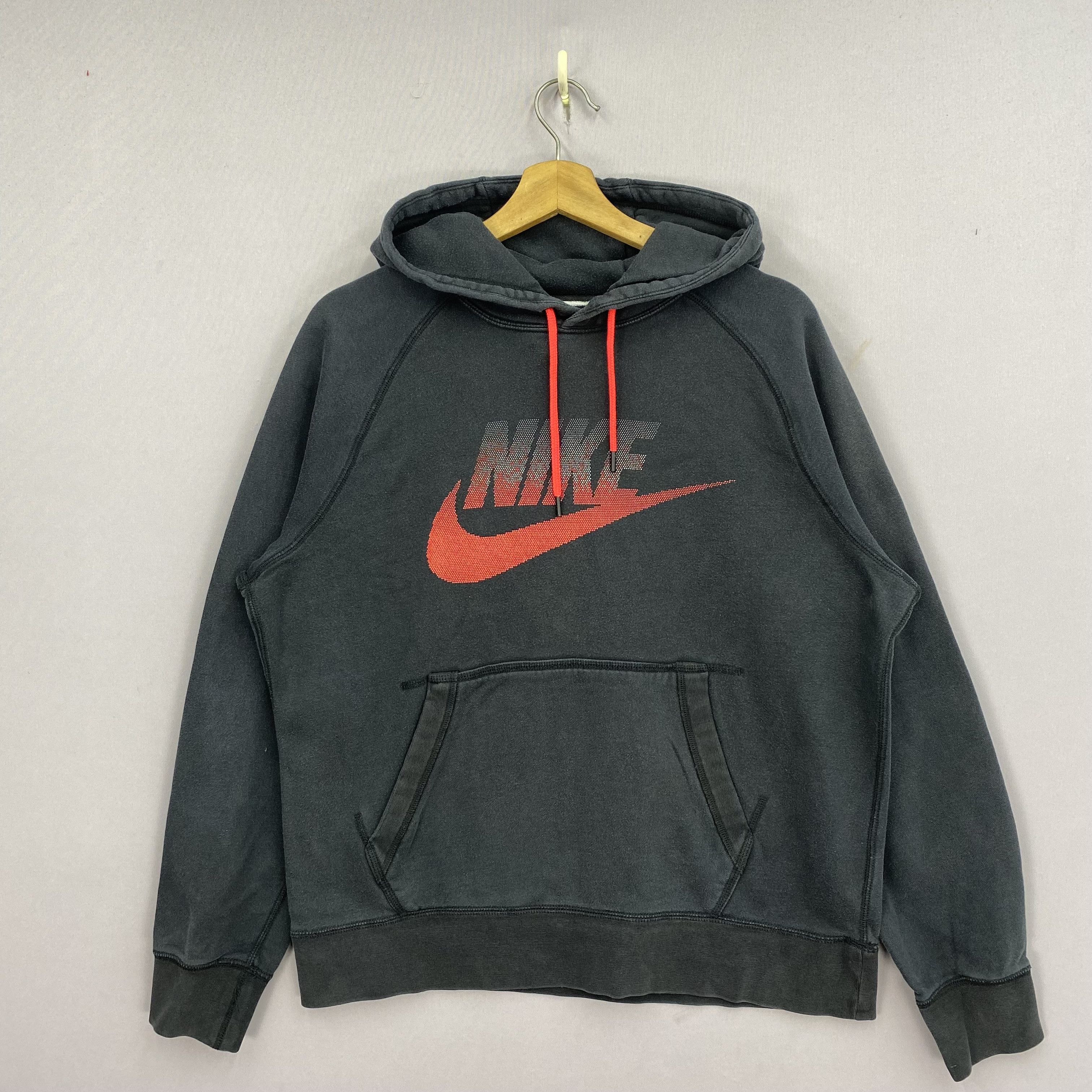 Nike Vintage Nike Sweater Y2K Big Swoosh Hoodie Sweatshirt Size US M / EU 48-50 / 2 - 1 Thumbnail