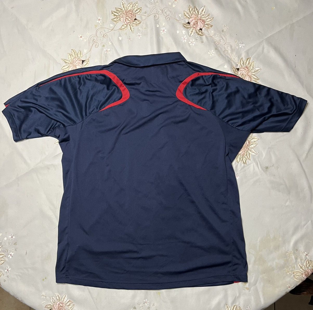 Umbro Vintage England 2004-06 Umbro training 1/4 zip polo shirt Size US XL / EU 56 / 4 - 6 Thumbnail