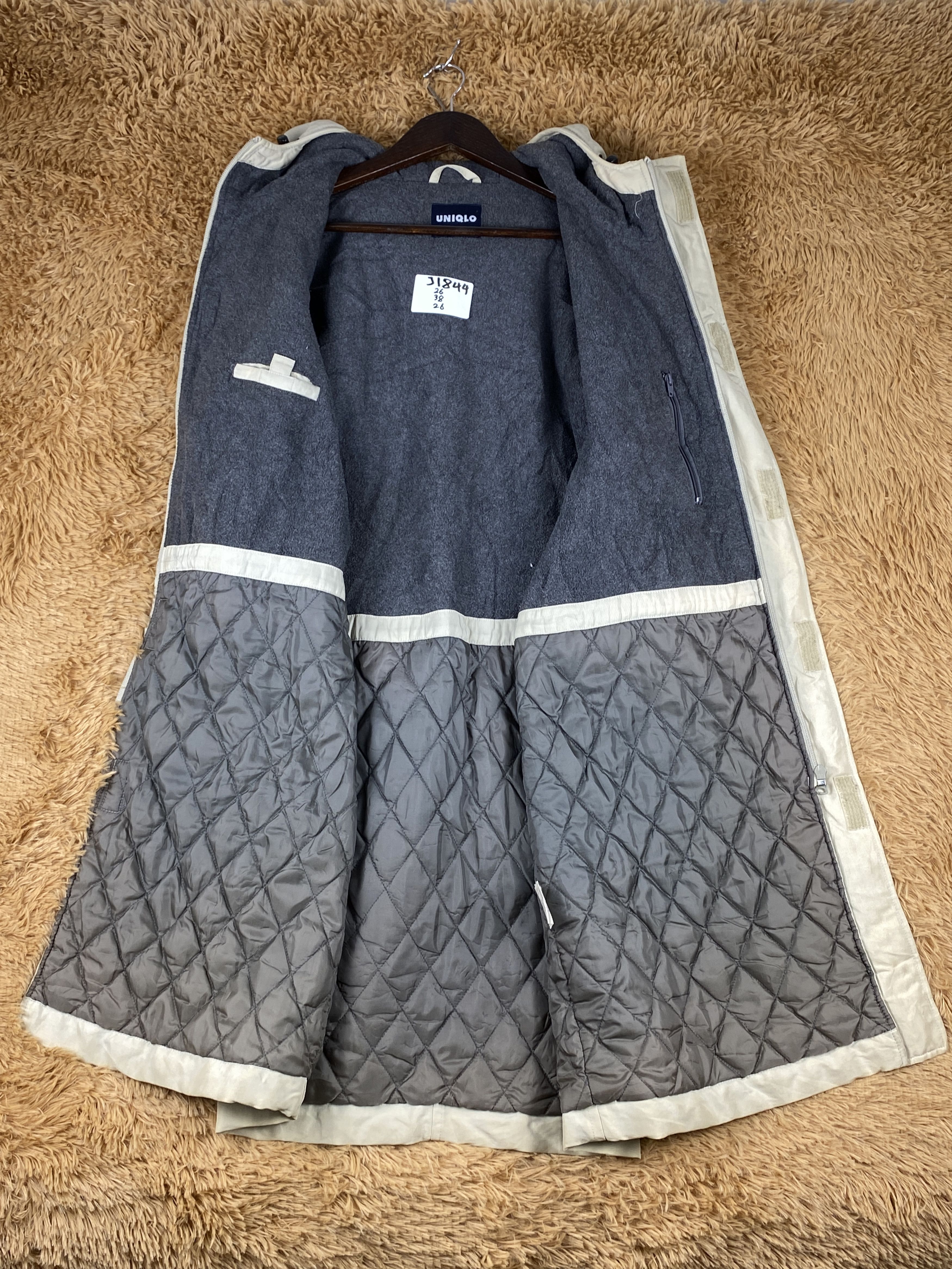 Uniqlo Vintage Uniqlo Hoodie Quilted Lining Long Jacket J1844 Size US L / EU 52-54 / 3 - 4 Thumbnail