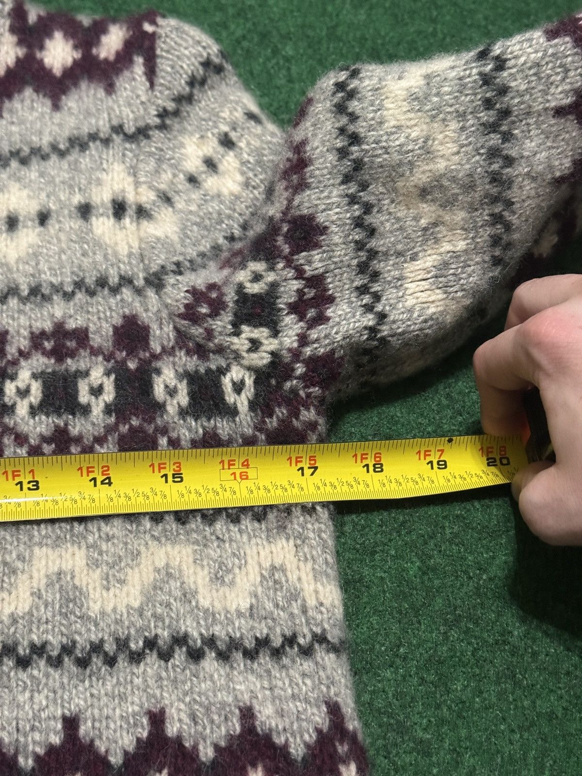 L.L. Bean L.L. Bean 100% Lamb Wool Nordic Fair Isle Soft Sweater 17x25 Size S / US 4 / IT 40 - 5 Thumbnail