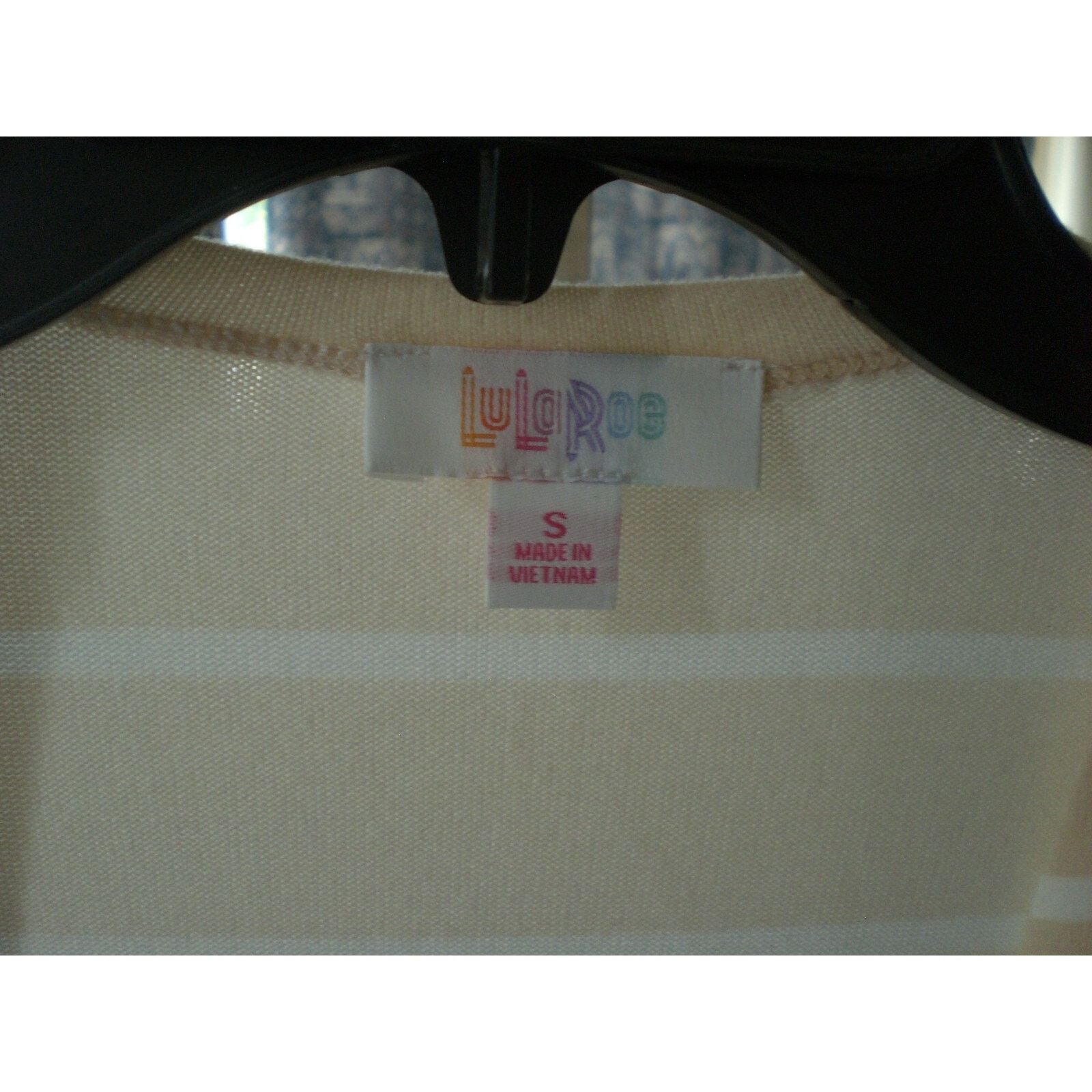 Other NWT LuLaRoe Cream White Stripe Caroline Cardigan SMALL Size S / US 4 / IT 40 - 3 Thumbnail