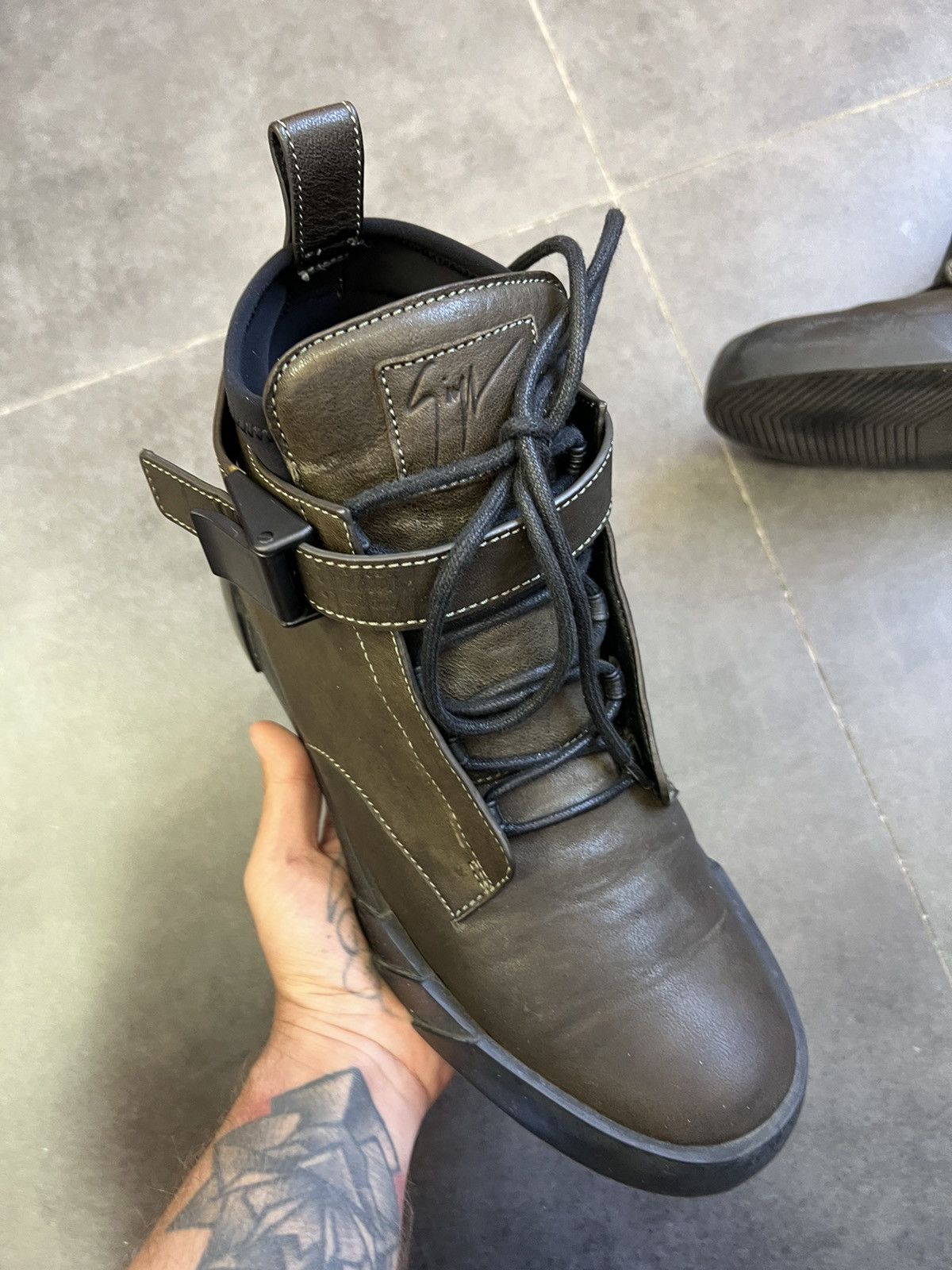 Giuseppe Zanotti Rick Owens type Giuseppe Zanotti belted Hi top sneakers Size US 10 / EU 43 - 3 Thumbnail