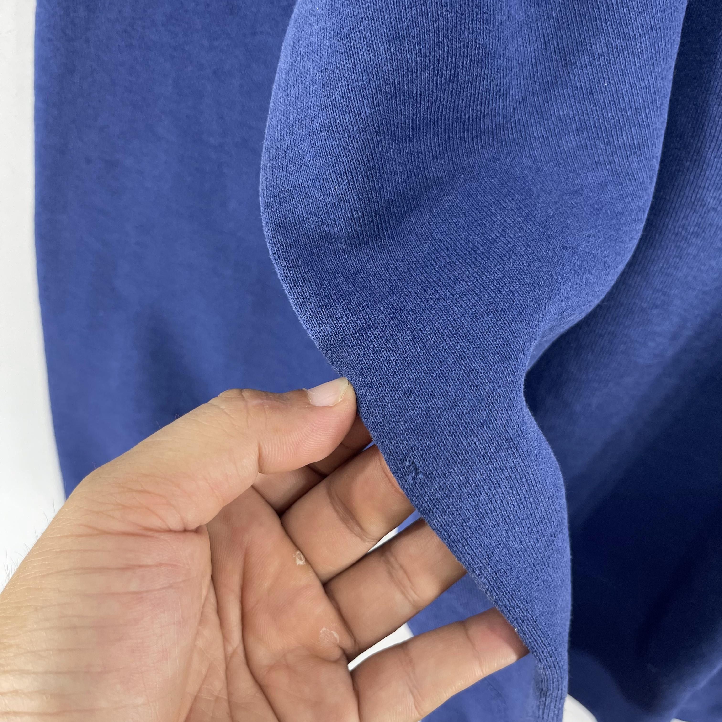 Vintage Vintage 90s Plain Blank Blue Crewneck Sweatshirt Size US XL / EU 56 / 4 - 7 Thumbnail