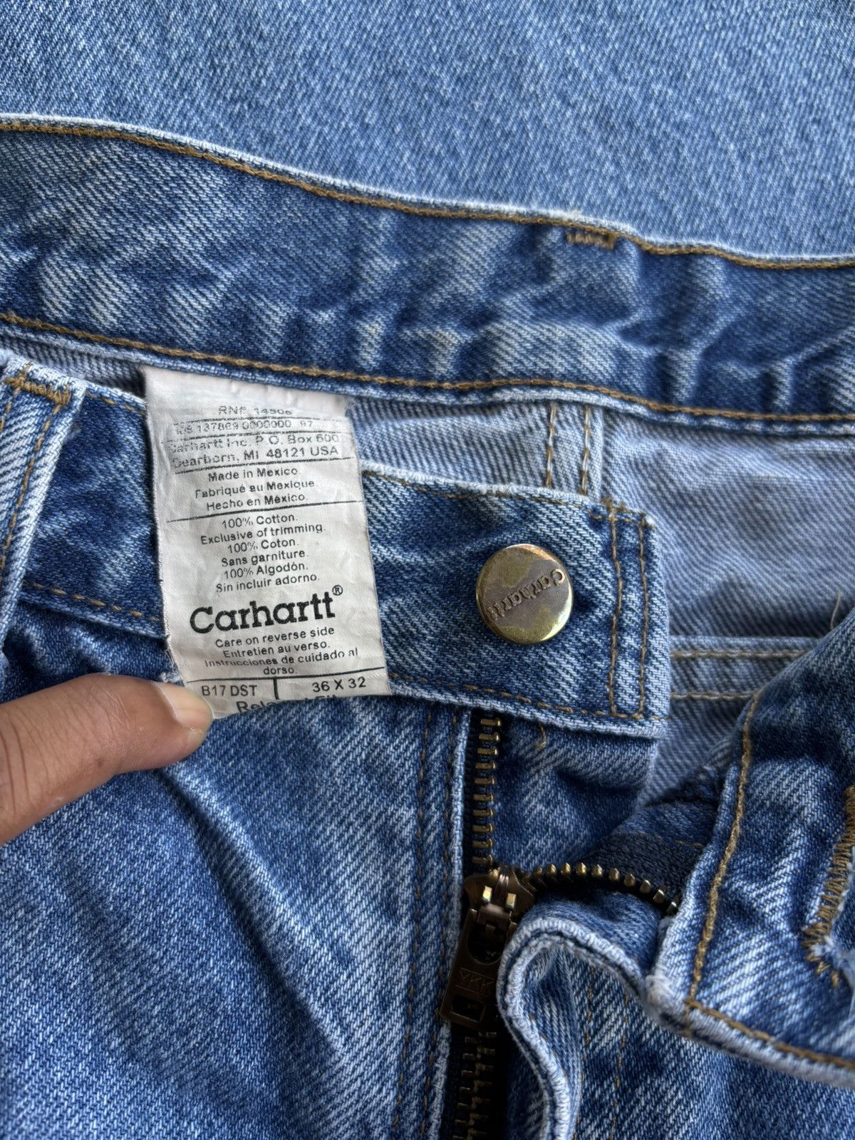 Carhartt carhartt jeans B17 size 36 relaxed fit Size US 36 / EU 52 - 6 Thumbnail