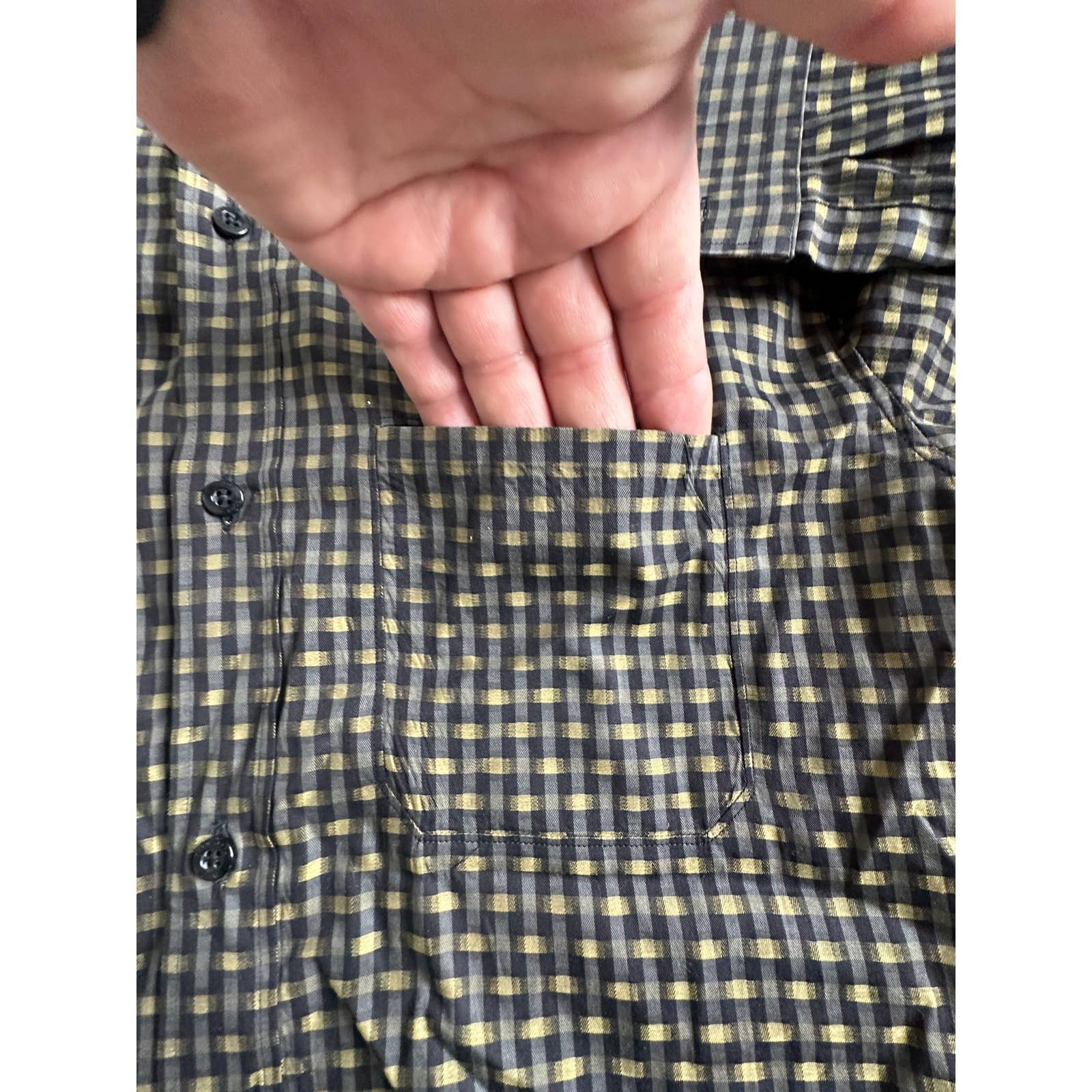 Hugo Boss Hugo Boss worn once button shirt long sleeve Men size S Size US S / EU 44-46 / 1 - 4 Thumbnail
