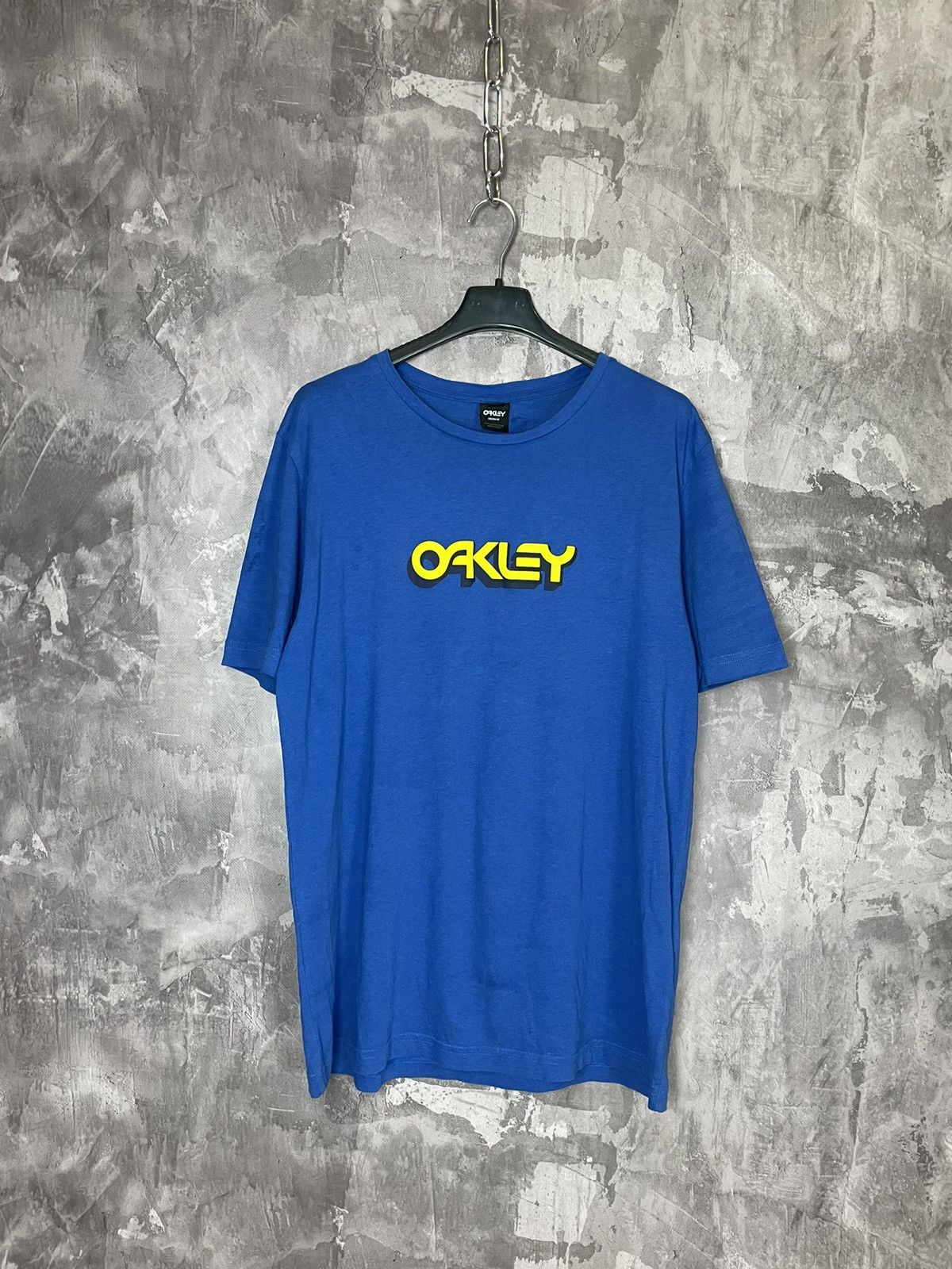 Vintage Oakley vintage t shirt 00s Size US M / EU 48-50 / 2 - 1 Thumbnail