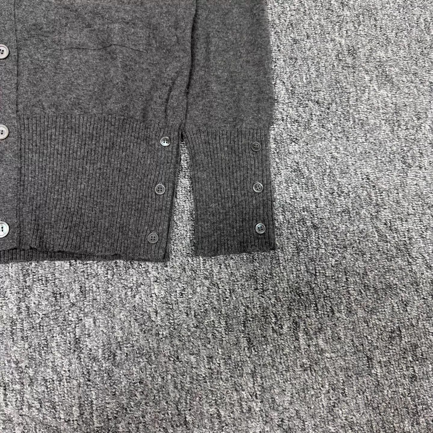 Thom Browne Thom Browne 4-Bar Stripe Gray Cashmere Cardigan 0 99 New Size US XS / EU 42 / 0 - 4 Thumbnail