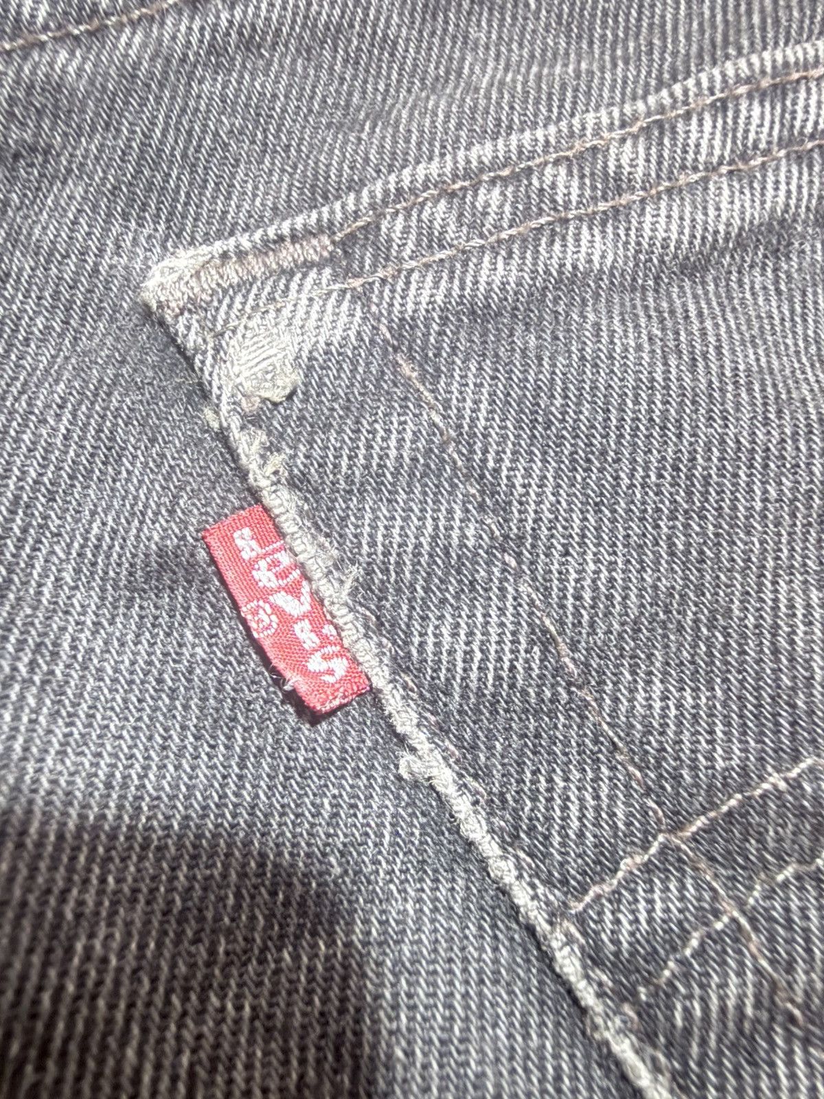 Levi's Vintage Clothing Vintage Levis 550 relaxed fix cut jeans Size US 33 - 6 Thumbnail