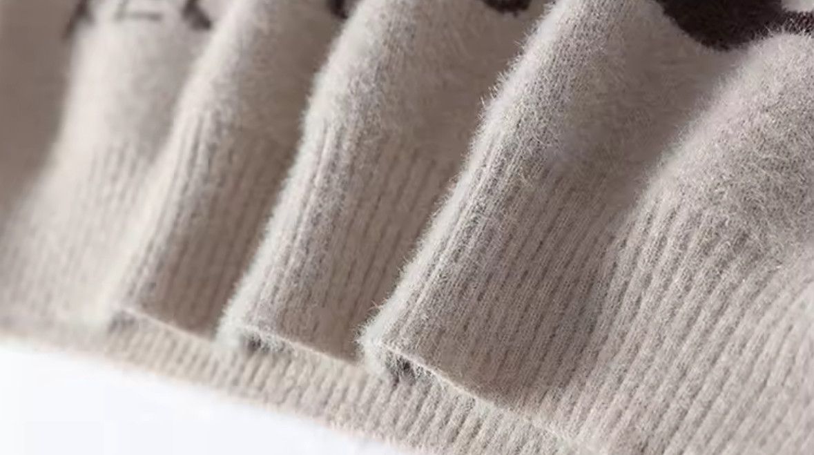 Vintage Streetwear Vintage Retro Letter Sweater Jacquard Knitwear Size US XXL / EU 58 / 5 - 6 Thumbnail