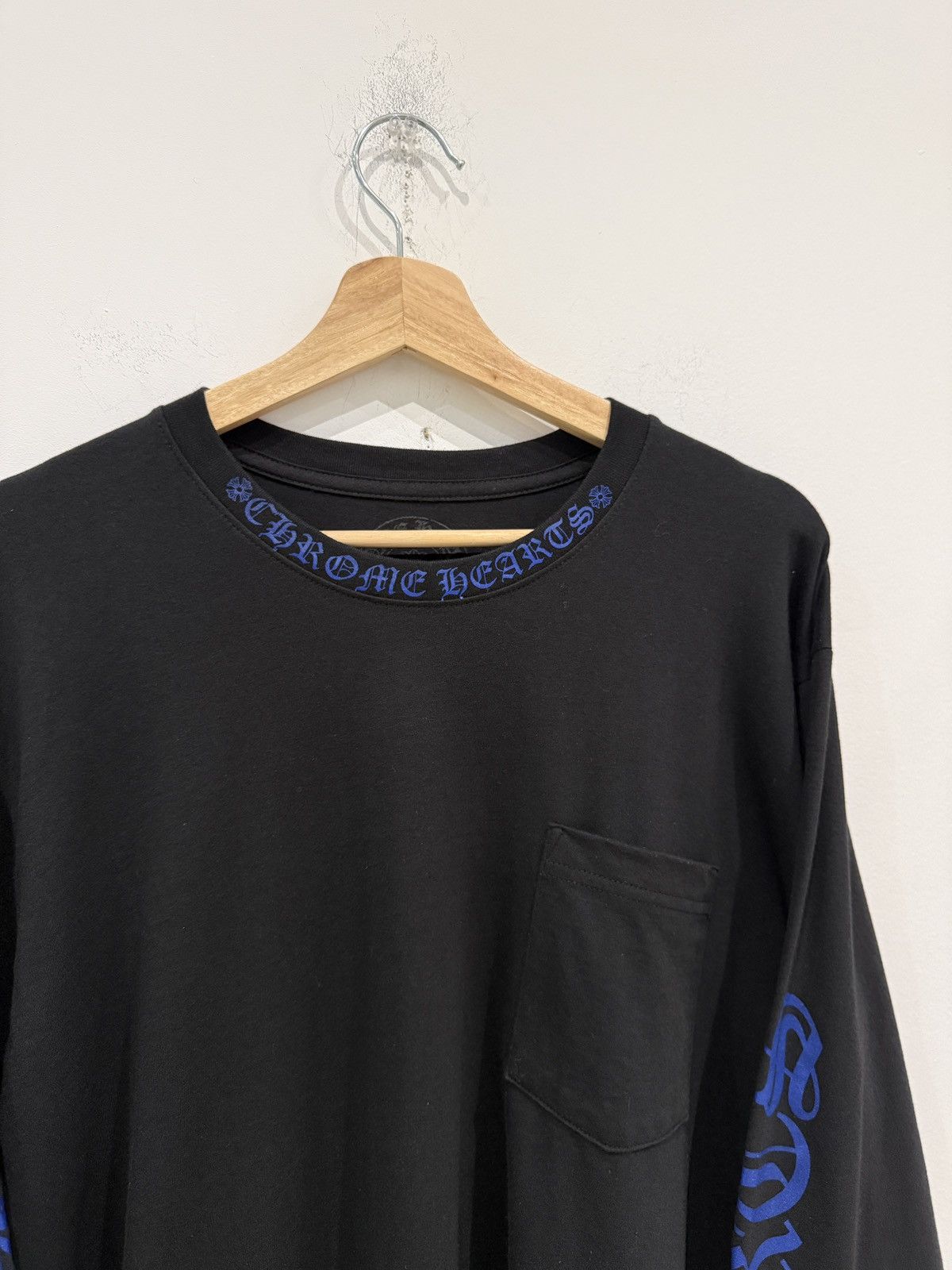 Chrome Hearts Chrome Hearts Neck Logo Long Sleeve Black / Blue Size: L Size US L / EU 52-54 / 3 - 2 Thumbnail