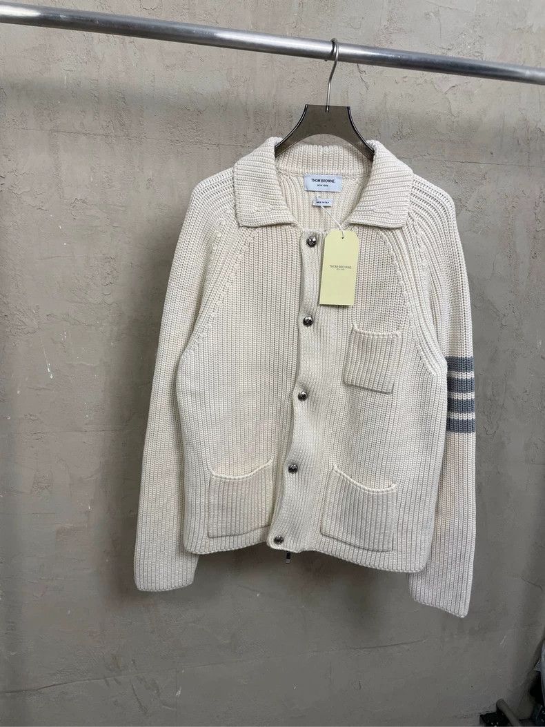 Thom Browne Thom Browne size3 White four stripe wool button zipper swea Size US L / EU 52-54 / 3 - 1 Thumbnail