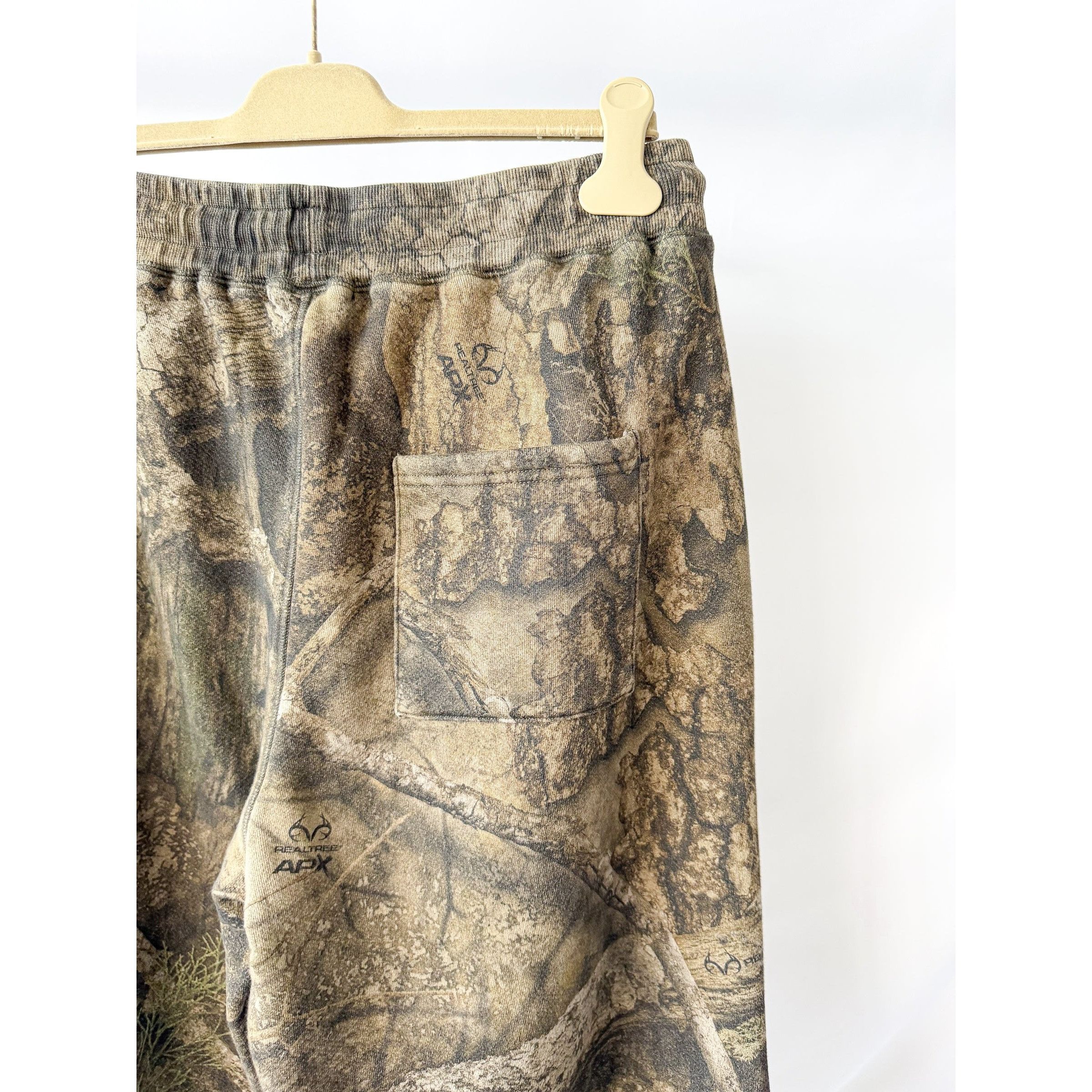 Cole Buxton Cole Buxton Realtree Washed Cotton-Jersey Jogging Bottoms Size US 38 / EU 54 - 5 Thumbnail