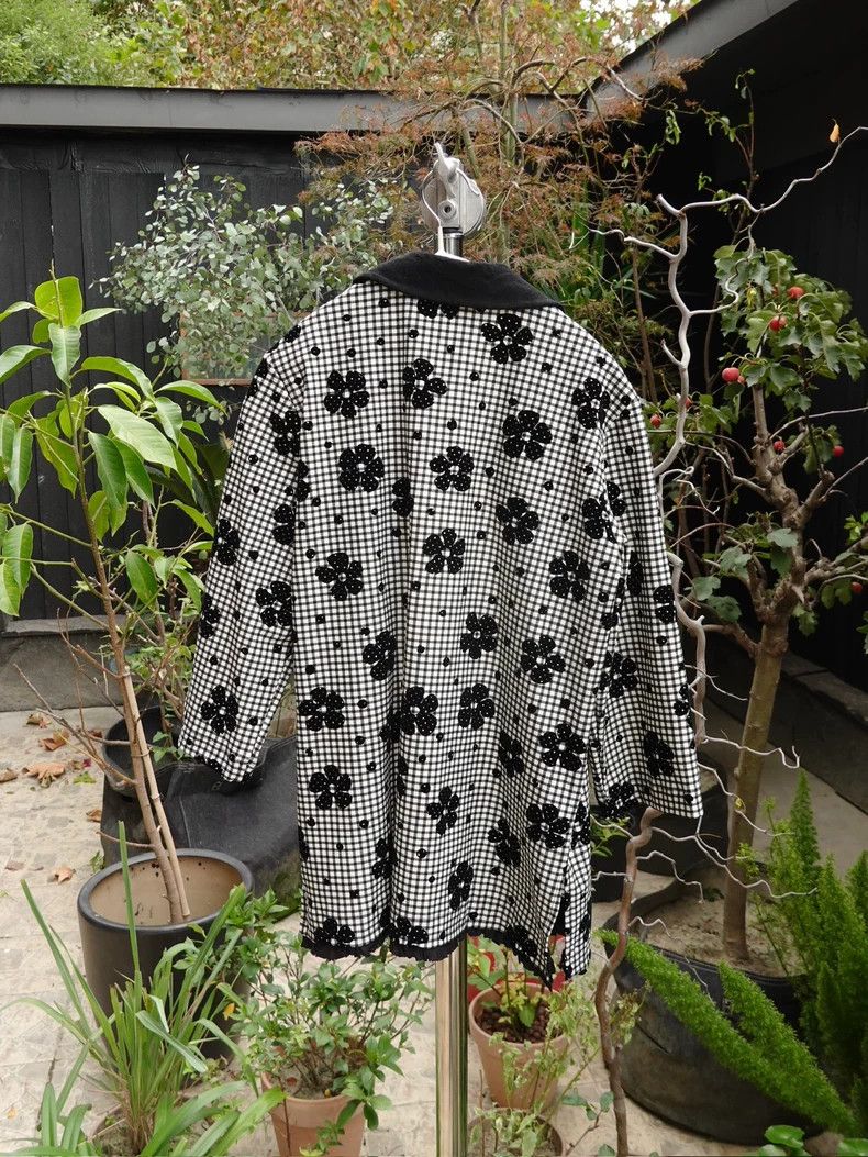 Comme des Garcons Comme Des Garcons Floral coat Size L / US 10 / IT 46 - 2 Thumbnail