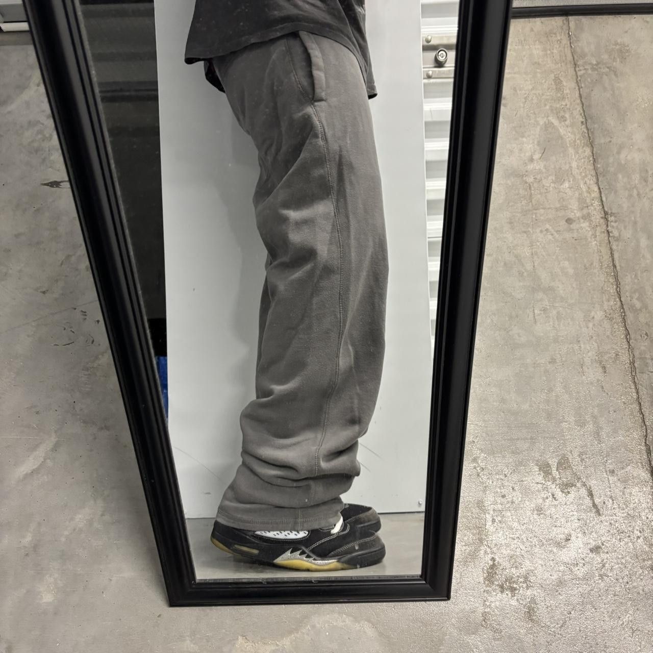 Vintage Crazy Vintage Y2K/2000s Grey Streetwear Essential Sweatpants! Size M Size US 32 / EU 48 - 2 Thumbnail