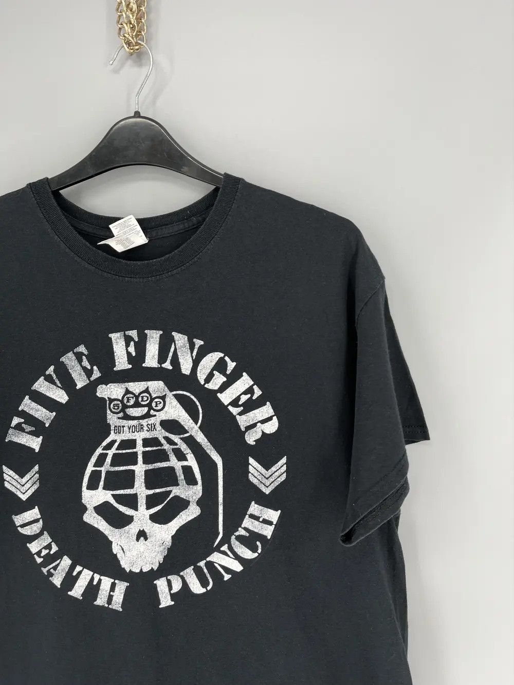 Band Tees Vintage Five Finger Death Punch streetwear vintage rock tee Size US XL / EU 56 / 4 - 5 Thumbnail