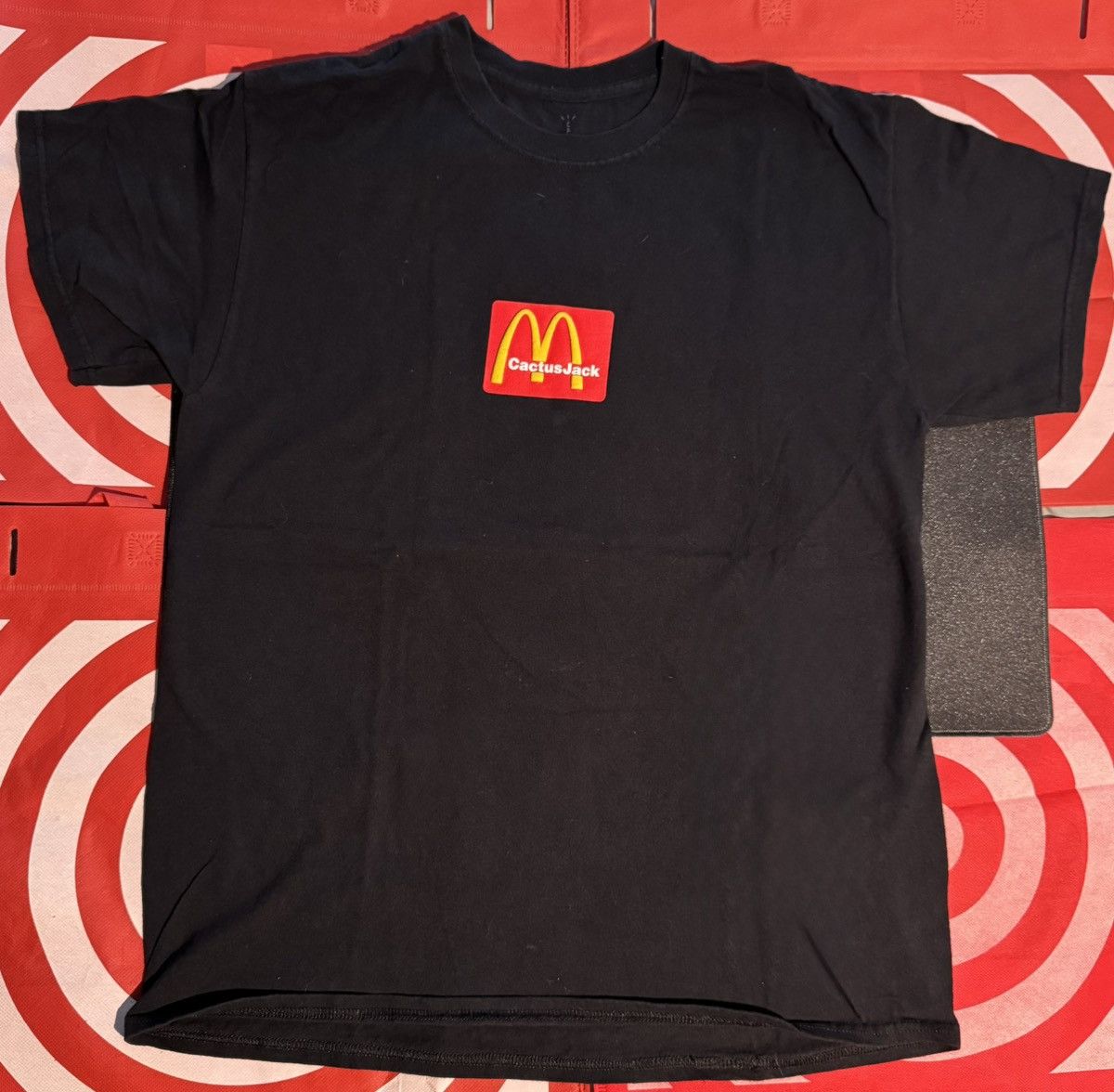 Travis Scott Travis Scott Cactus Jack x Mcdonald’s Sesame Tee Black Size US M / EU 48-50 / 2 - 2 Thumbnail