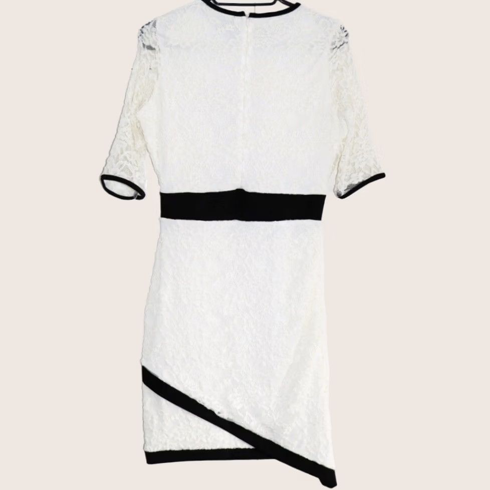 Missguided Missguided Lace Bodycon Dress UK 6 Women’s White NNWT BNWT Size M / US 6-8 / IT 42-44 - 1 Thumbnail
