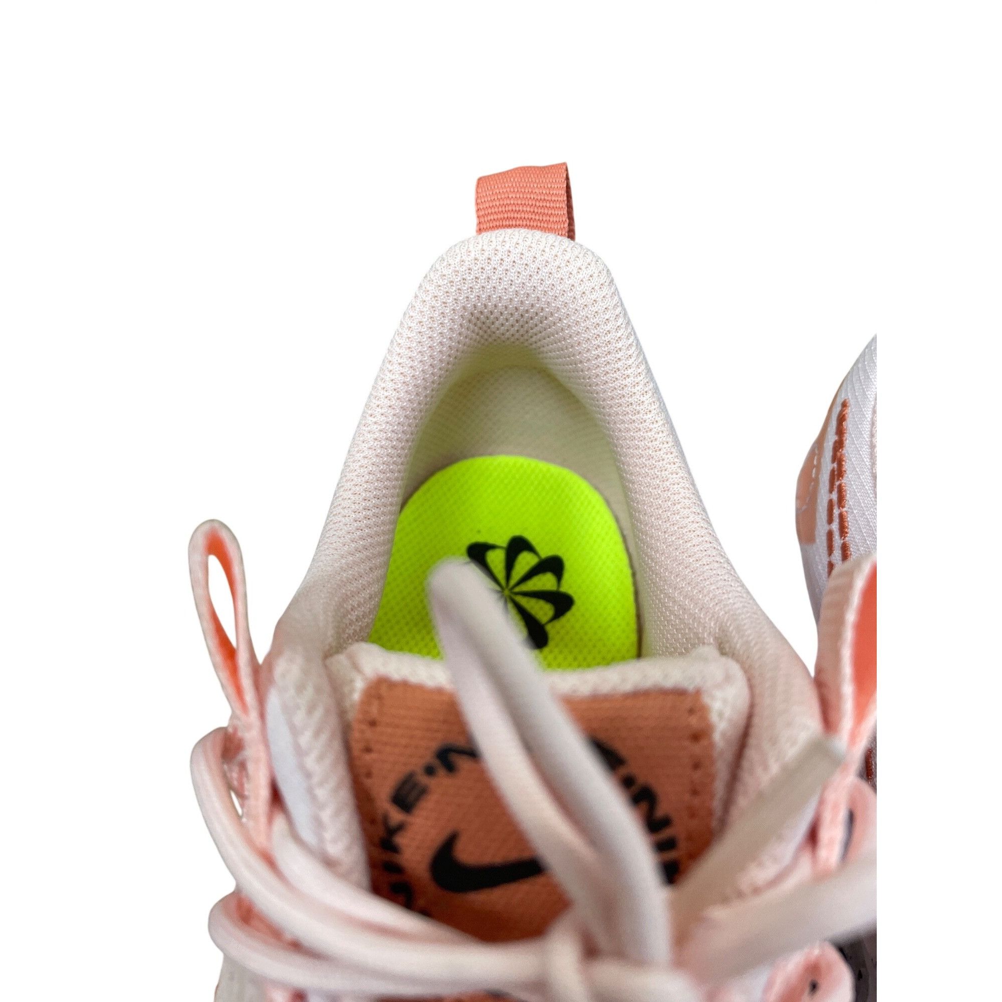 Nike Nike Crater Impact womand pink lows casual sneakers SZ 7.5 S Size US 7.5 / IT 37.5 - 9 Thumbnail