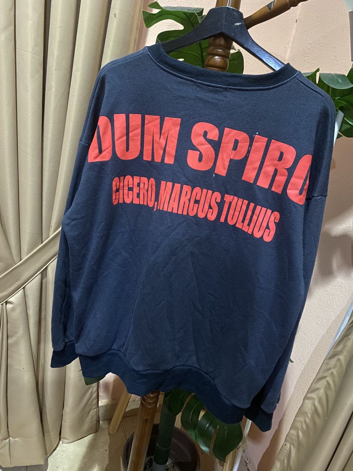 Japanese Brand Vintage Kuriyua “DUM SPIRO” Cicero Quote Sweatshirt Size US L / EU 52-54 / 3 - 2 Thumbnail