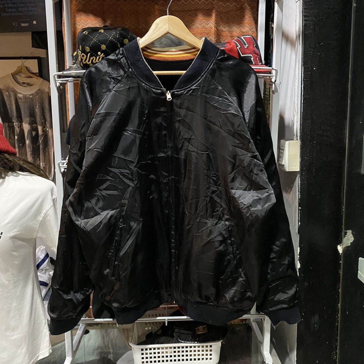 Japanese Brand VTG velvet sukajan souvenir jacket GRACEFUL JAPANESE ANEGO Size US L / EU 52-54 / 3 - 3 Thumbnail