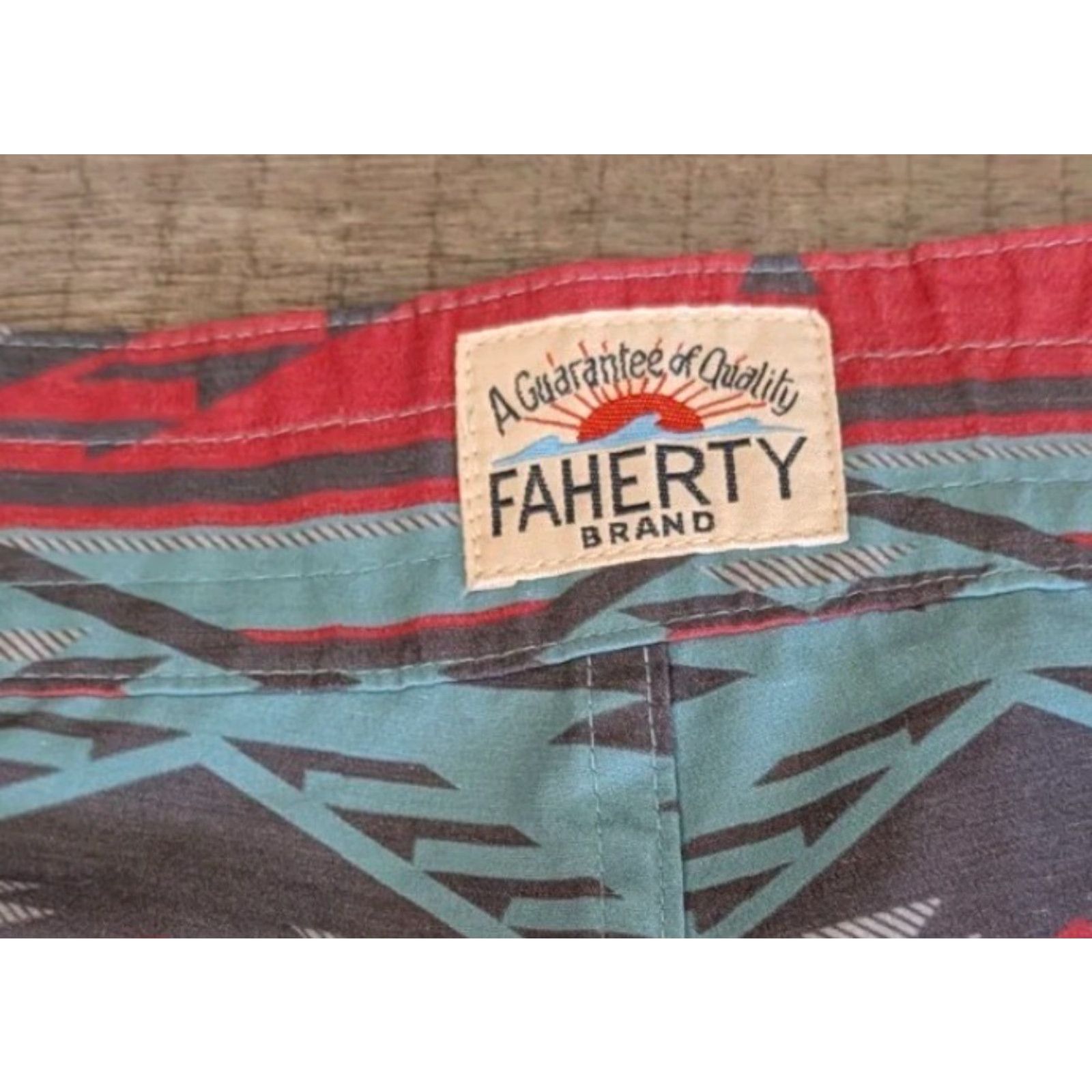 Faherty Faherty Brand Men’s Drawstring Board Shorts 36 Aztec Geometric Multicolor Lightweight Bottom Mens Size US 36 / EU 52 - 6 Thumbnail