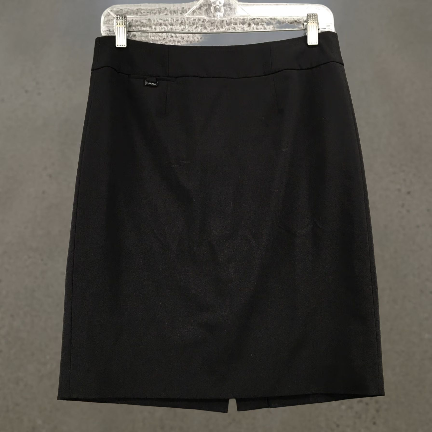 Calvin Klein Calvin Klein Skirt Women 6P Black Flat Front Back Zip Knee Length Pencil Straight & Size 28" / US 6 / IT 42 - 1 Thumbnail