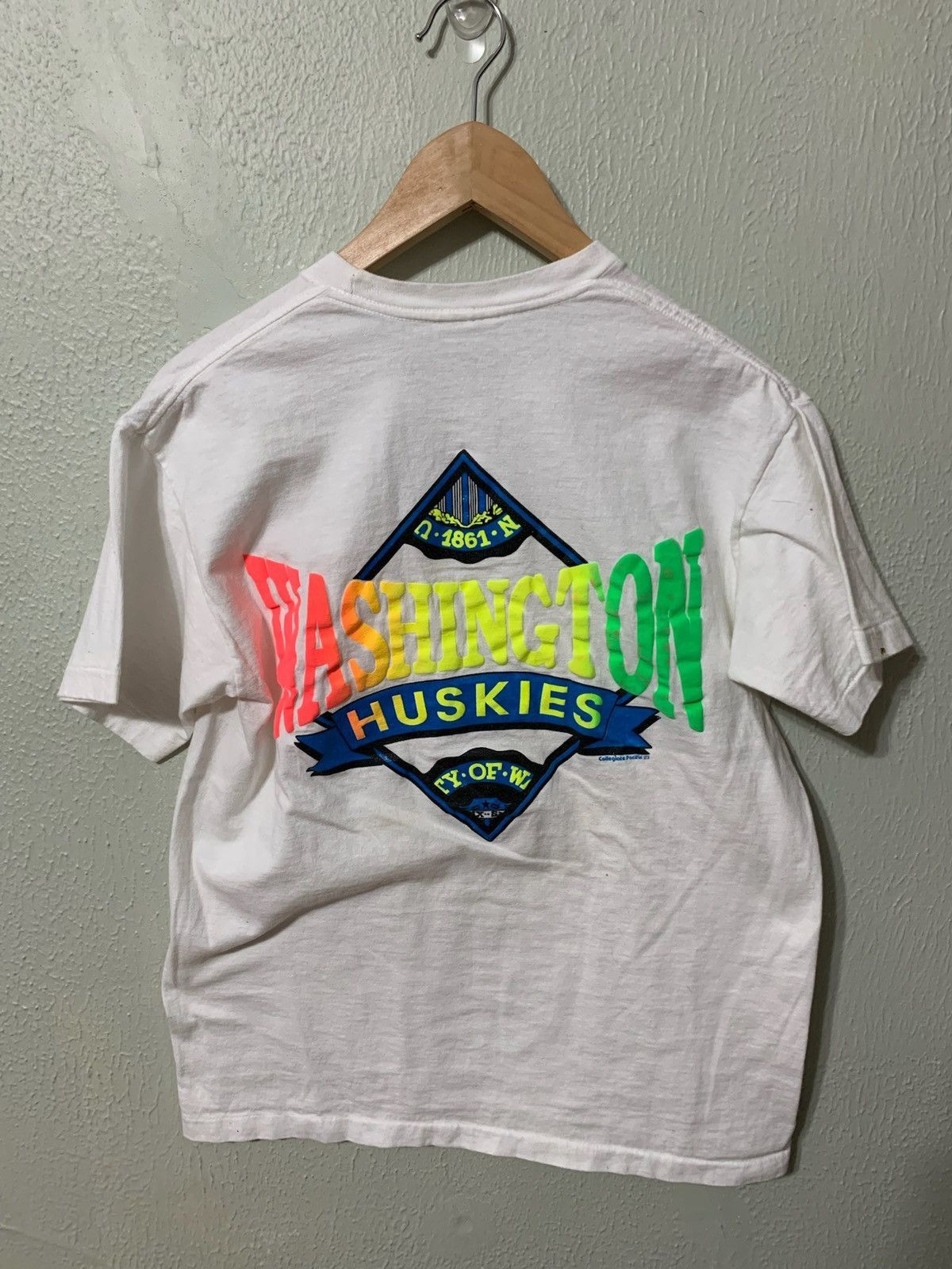 Other Vintage Washington Huskies Art T-Shirt Size US S / EU 44-46 / 1 - 1 Thumbnail