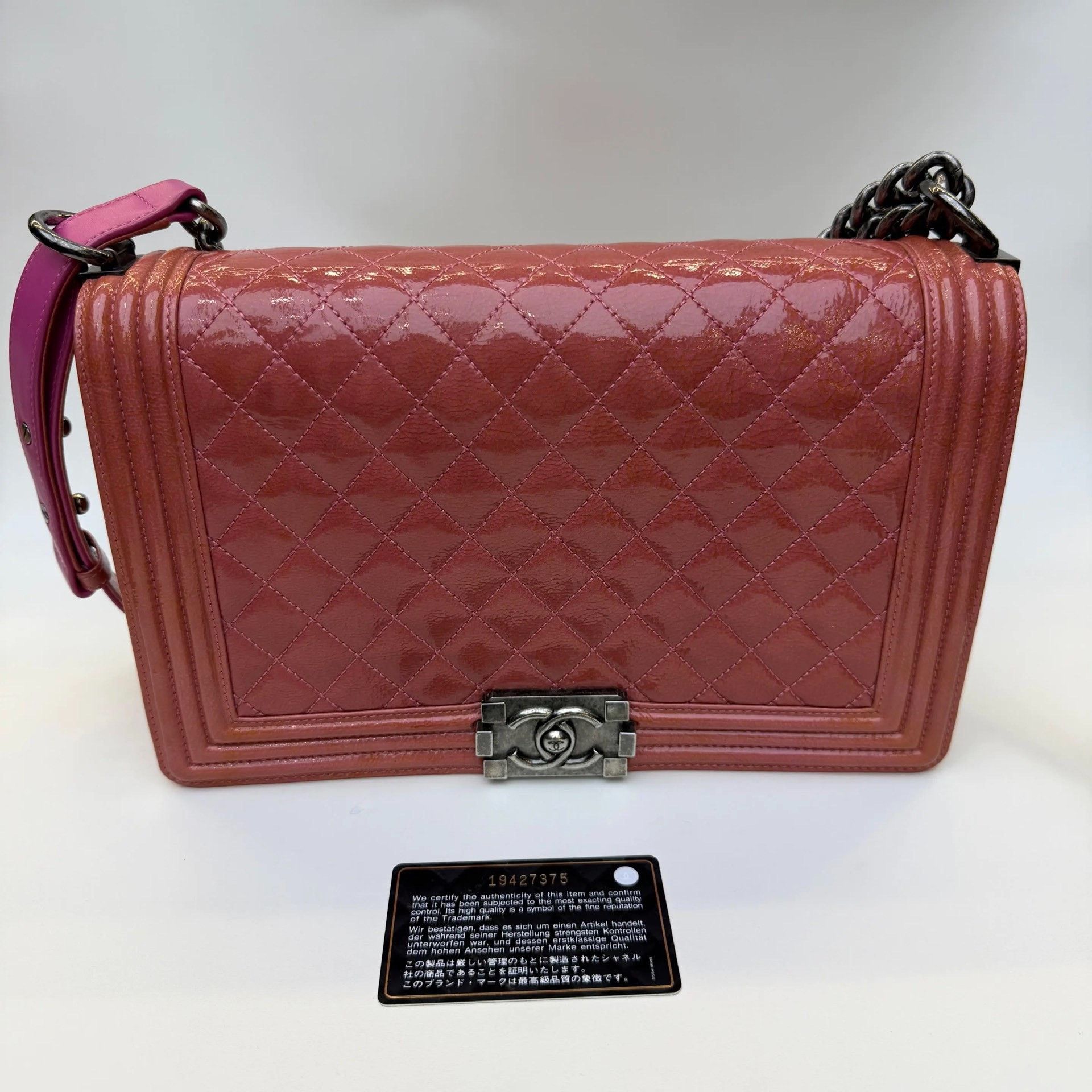 Chanel Pre-loved Bag Very good condition Size ONE SIZE - 1 Thumbnail