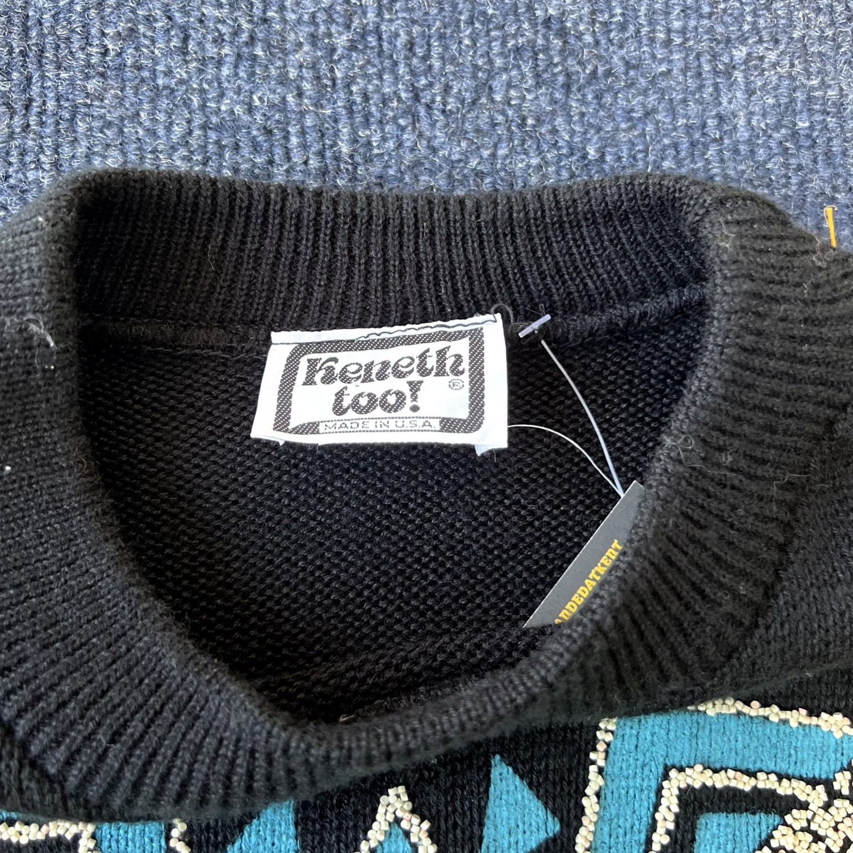 Vintage VINTAGE Kenneth Too Sweater Womens Medium Black Beaded Geometric Pullover 80s Southwestern Mens Girls BoyS Size M / US 6-8 / IT 42-44 - 2 Thumbnail